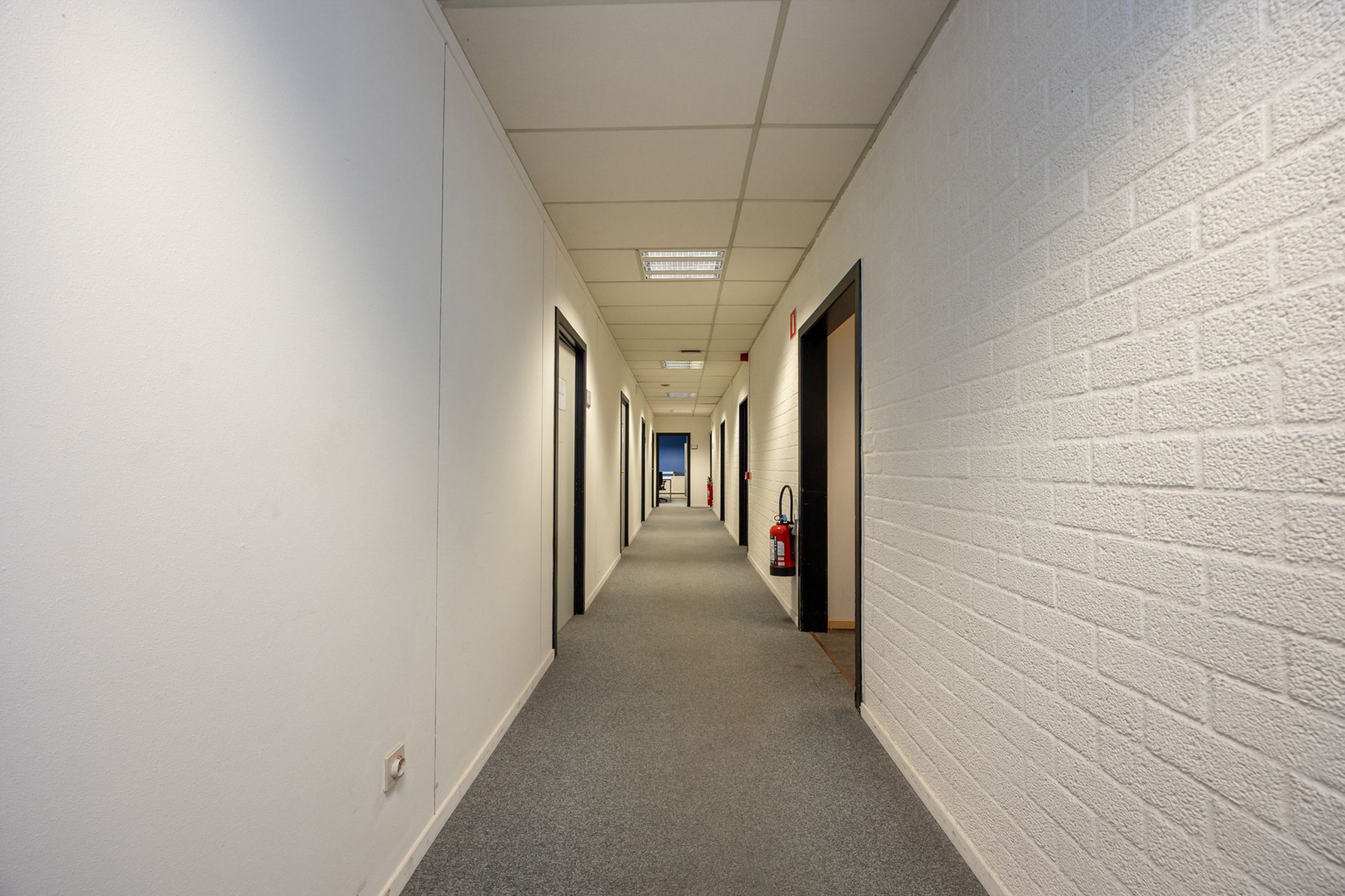 Bedrijfsgebouw te koop te Antwerpen!  foto 12