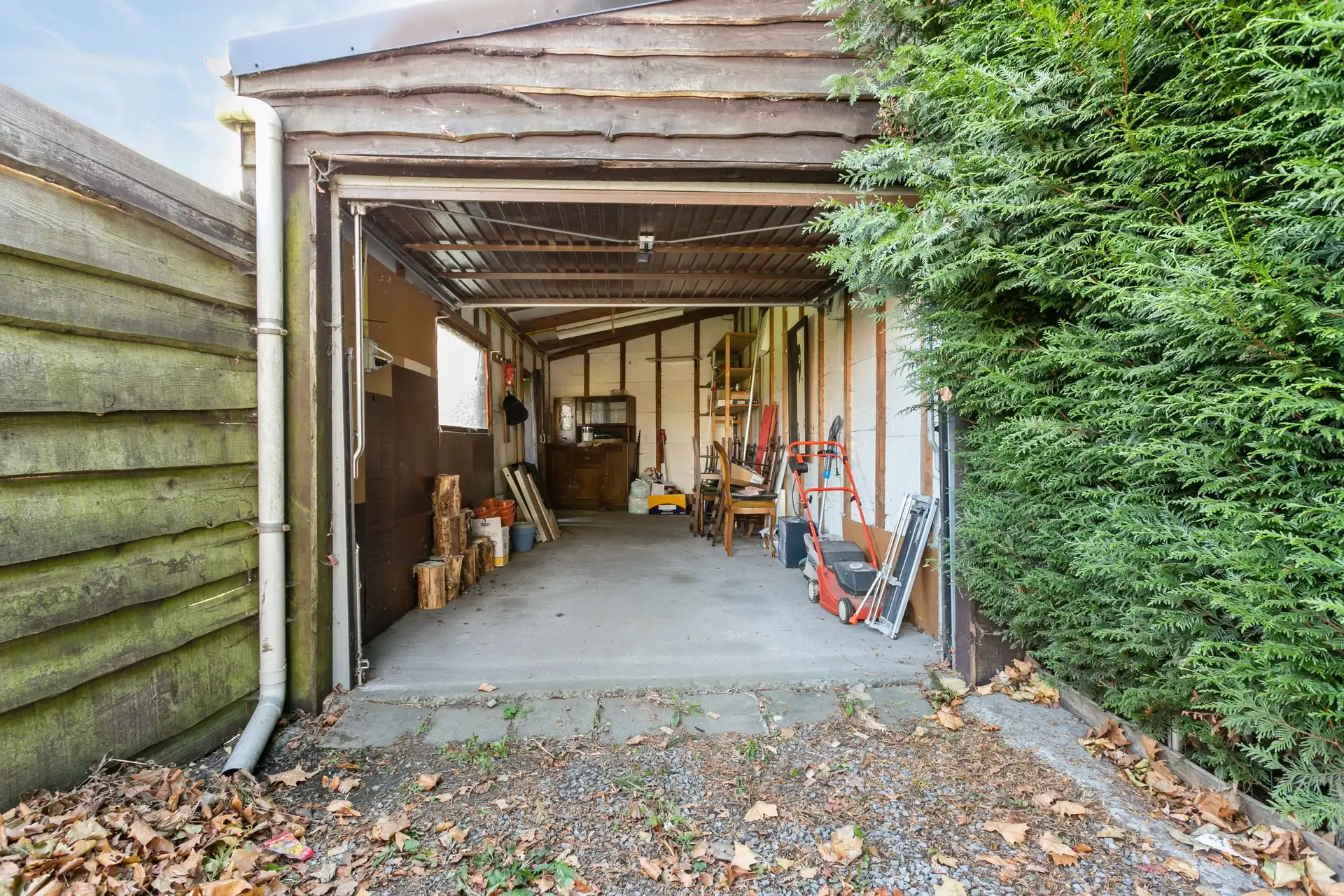 HALFOPEN WONING | 3 SLPKS | TUIN | GARAGE | 248 M² foto 4