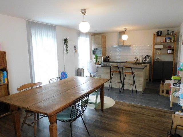 Ruim appartement met autostaanplaats  foto 7