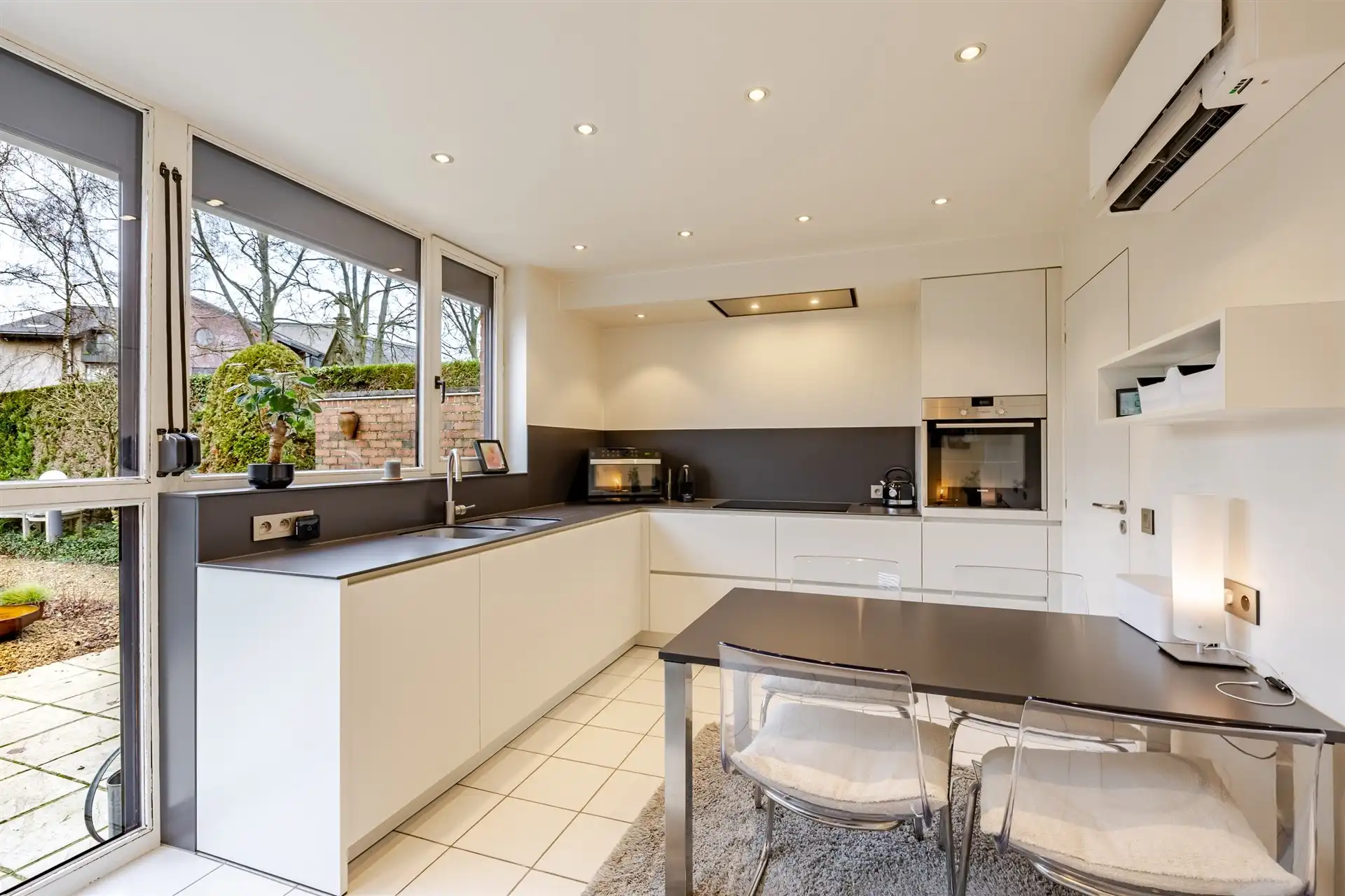 Instapklare 3 slpk halfopen bebouwing met garage in Wetteren foto 8