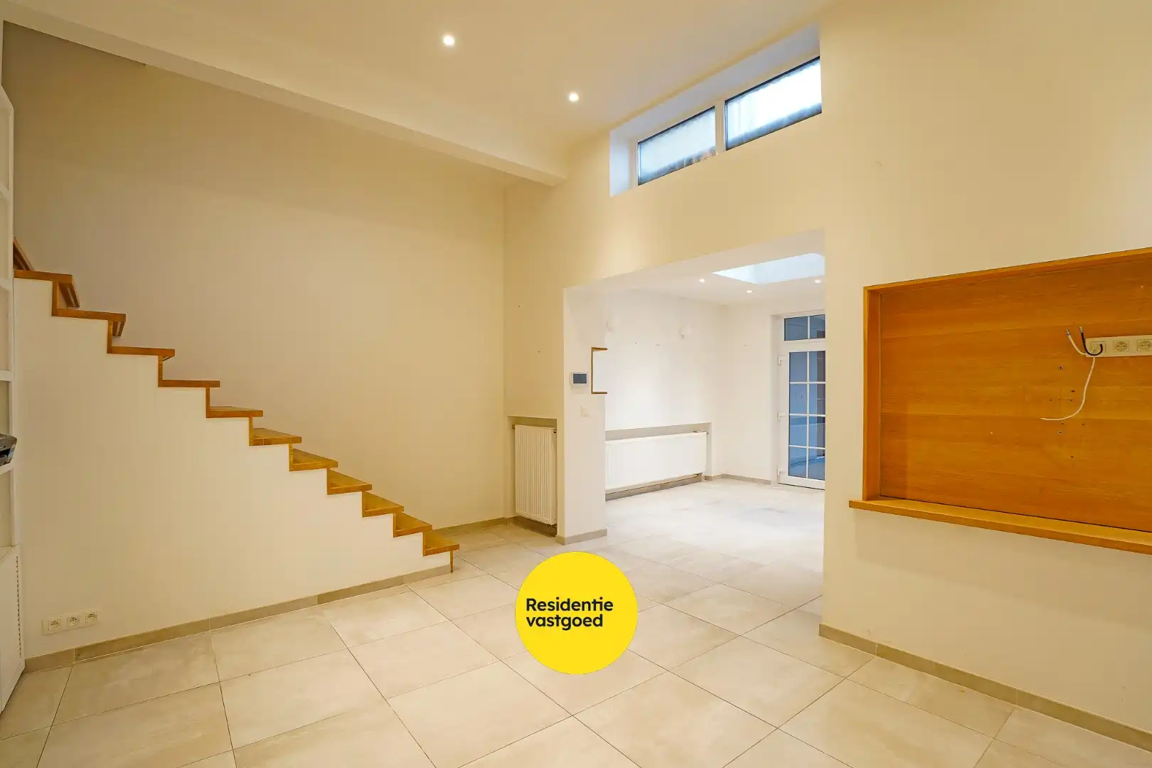 Herenhuis met handelsruimte & wellness in Nieuwpoort-Stad foto 3