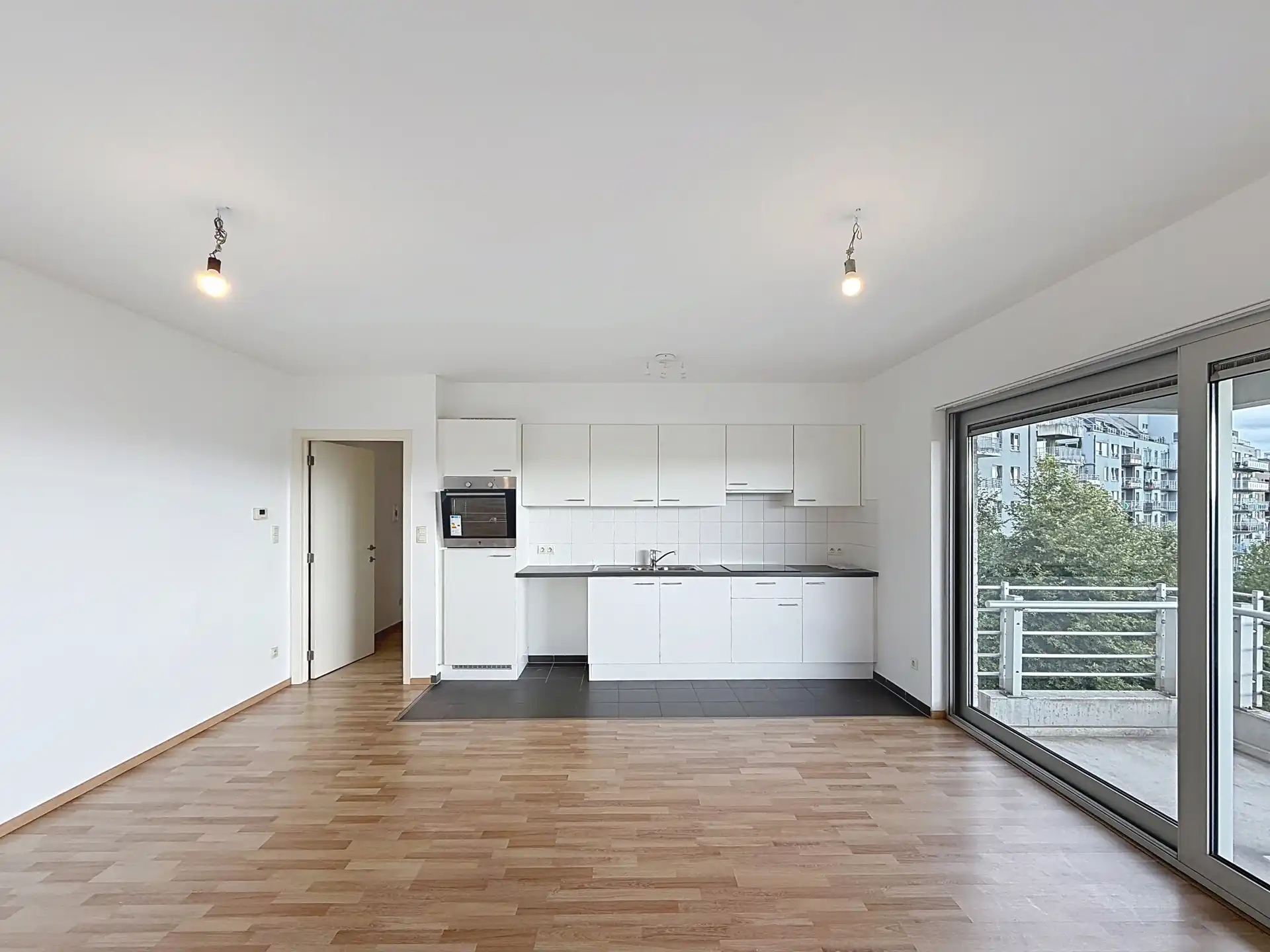 Appartement met 1 slaapkamer + parkeerplaats foto 3
