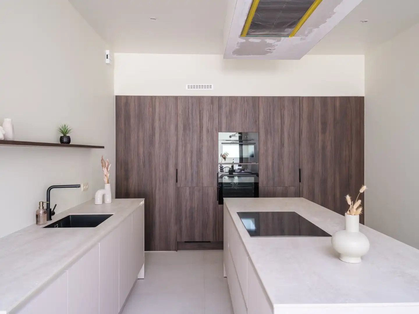 Instapklare, hoogwaardig gerenoveerde woning met stadstuin in Ledeberg foto 6