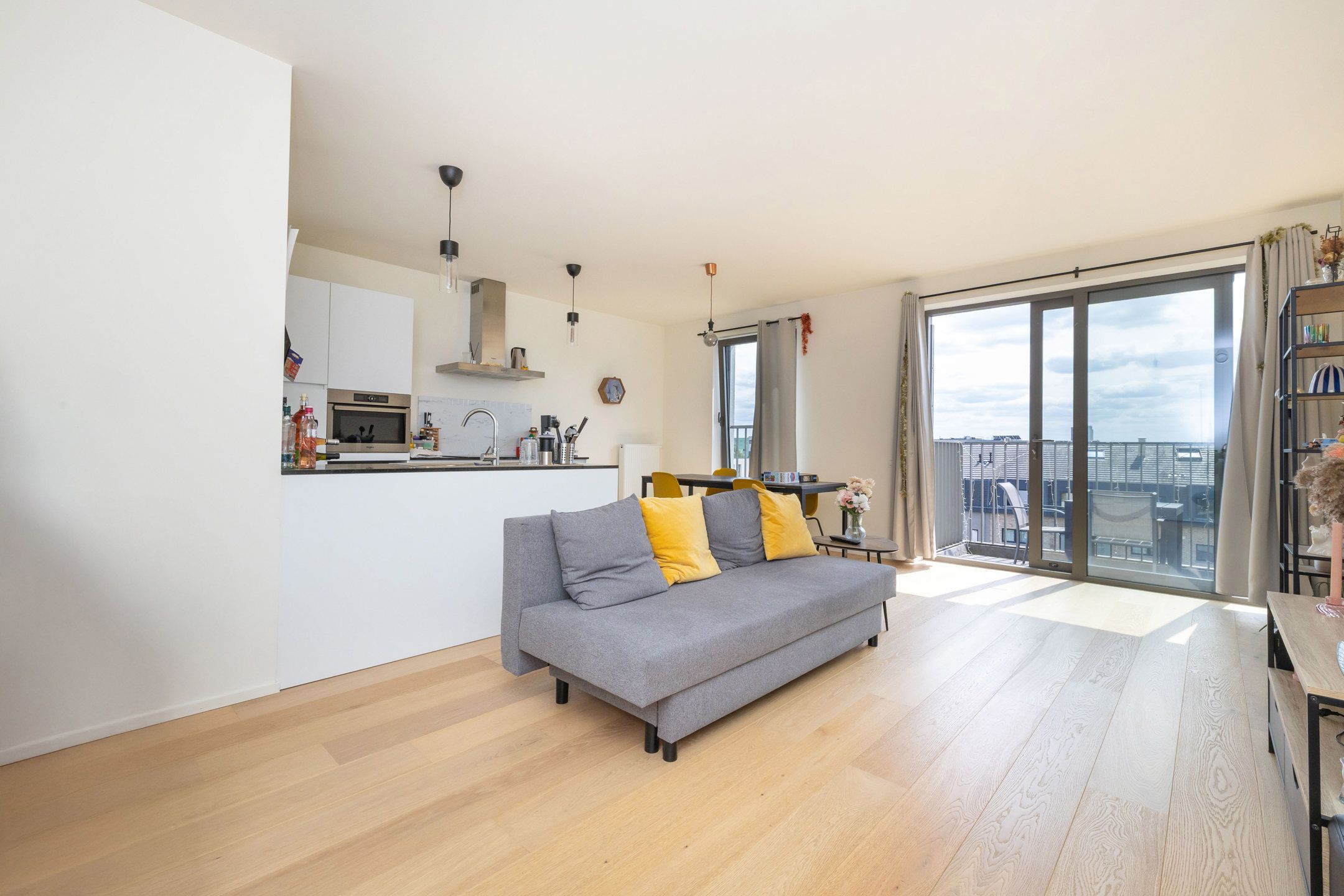 Mooi appartement 2 slaapkamers ± 91 m² + garage optioneel foto 2