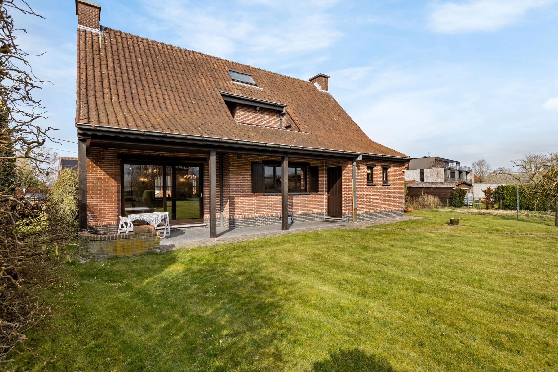 Unieke woonparel met ruimte, charme en eindeloos potentieel foto 5
