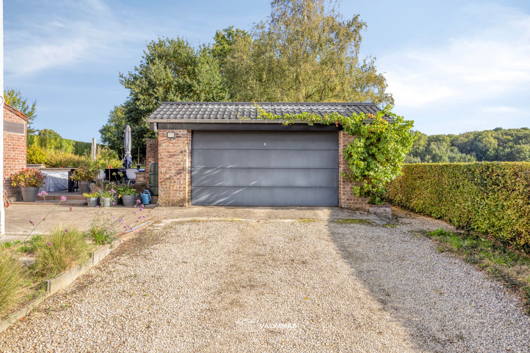 Uniek gelegen woning OB met ruime garage & prachtige tuin... foto 5