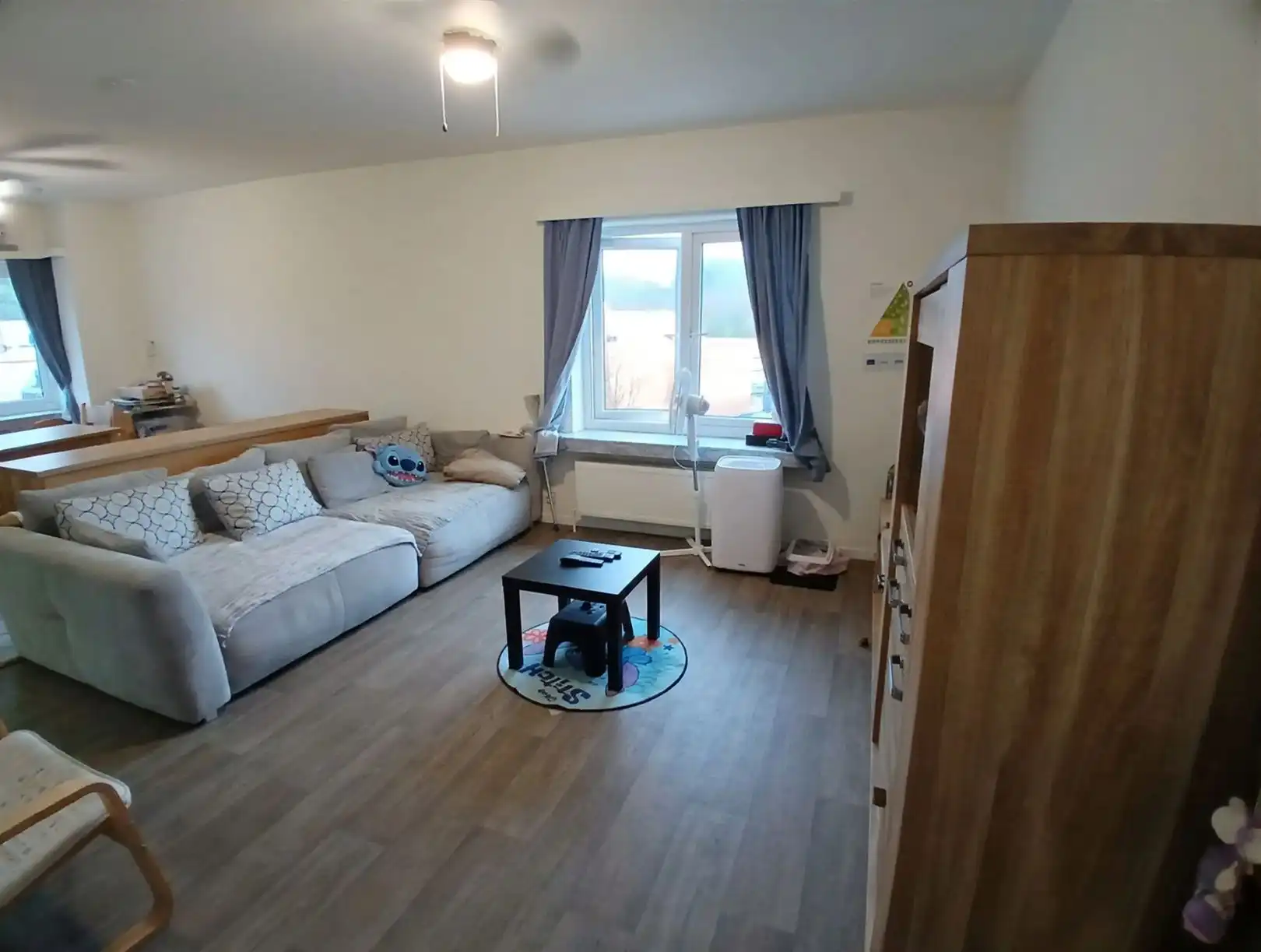 Appartement op de 1ste verdieping met terras en garagebox. foto 3