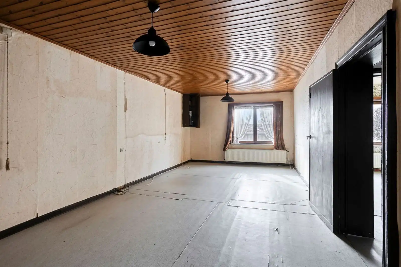 Woning met 4 slaapkamers + garage + weide foto 16
