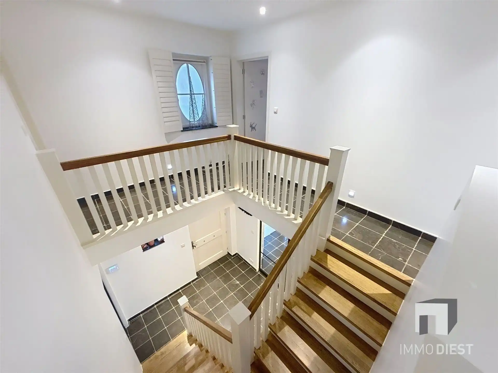 Klasse villa met moderne inrichting in Paal foto 29