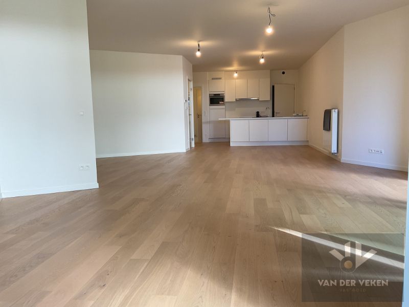 Mooi gelijkvloers 1 slaapkamer appartement foto 6