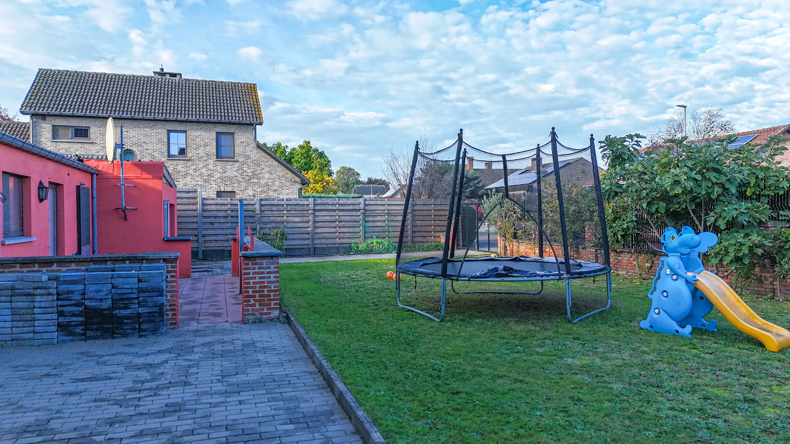 Ruime woning met 3slpk, tuin en garage op toplocatie! foto 25
