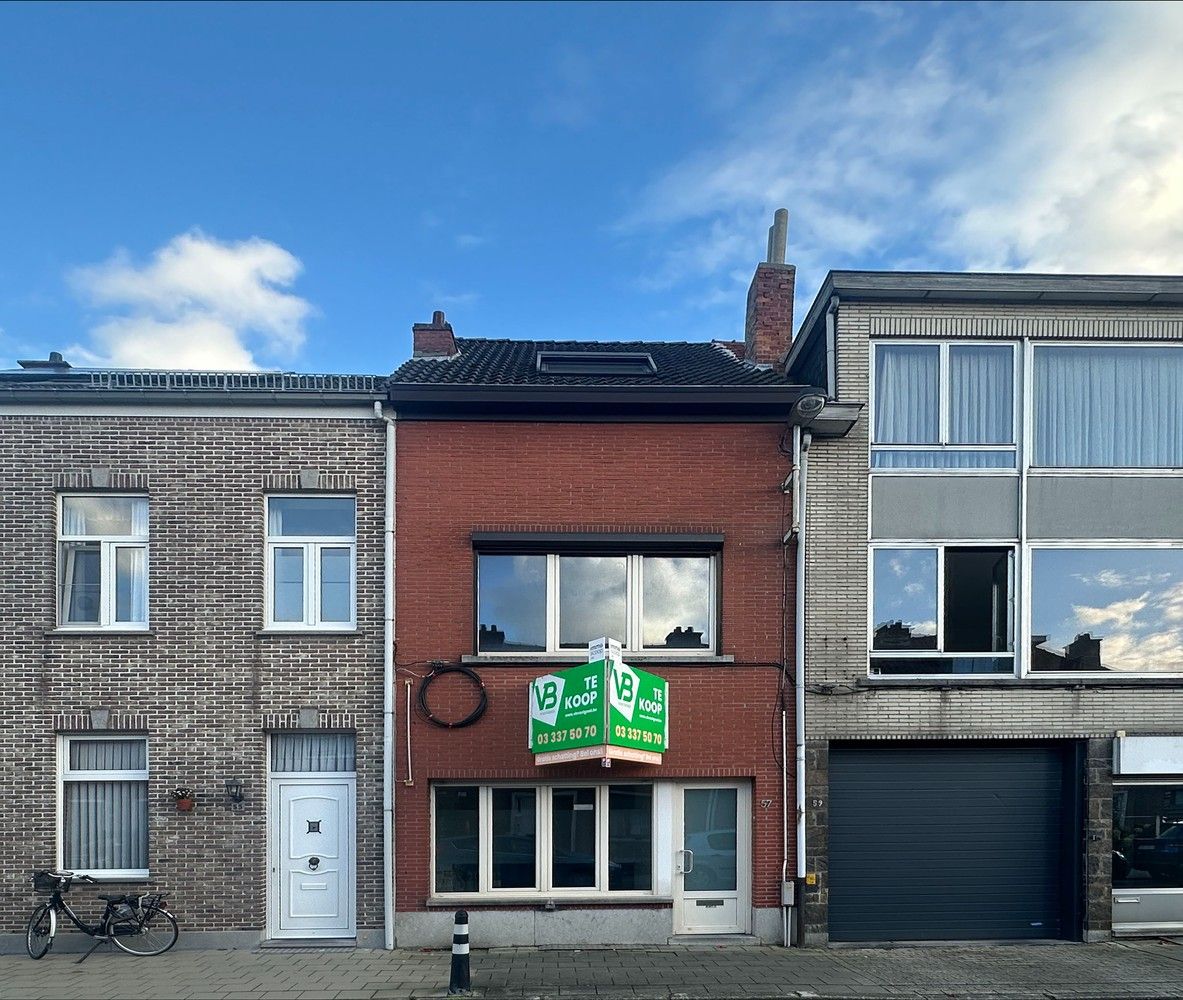 Goed gelegen energiezuinige woning met 4 slaapkamers en koer nabij centrum Lier foto 2