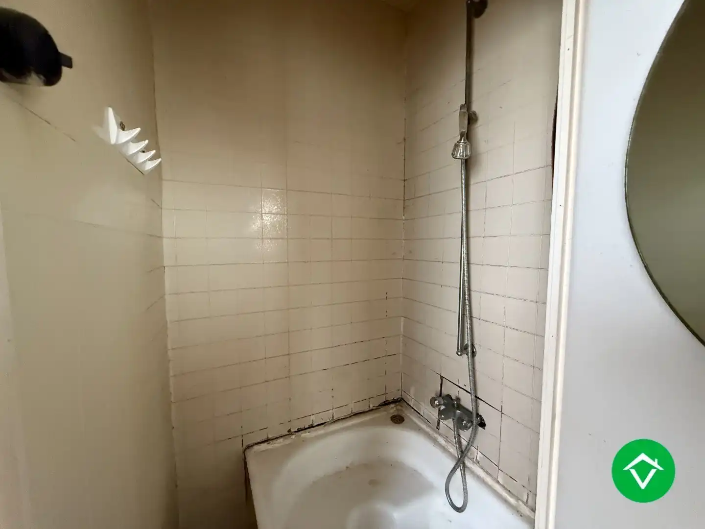 Rijwoning met 3 slaapkamers en tuin op centrale ligging te Roeselare foto 10