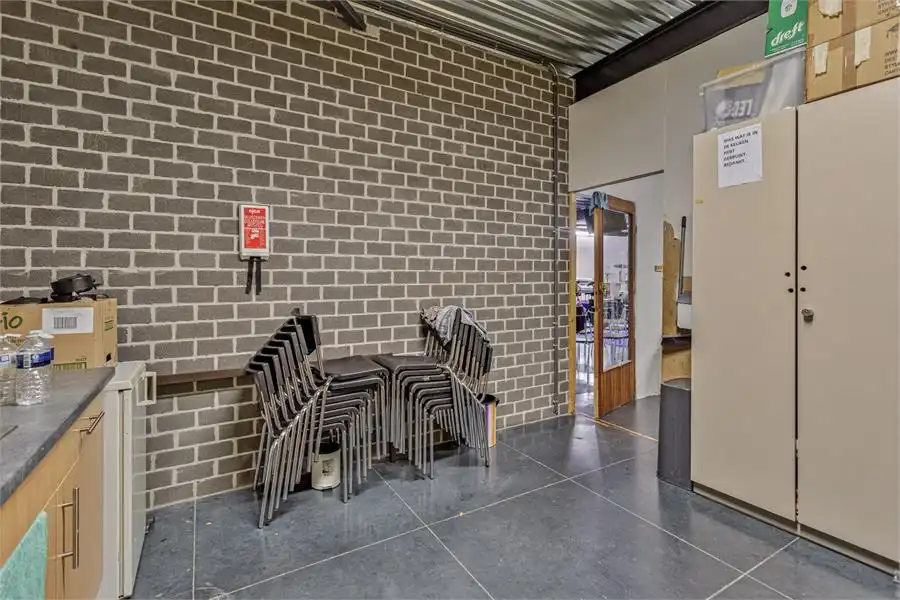 Bedrijfshal te koop in Geel via overdracht van aandelen foto 25