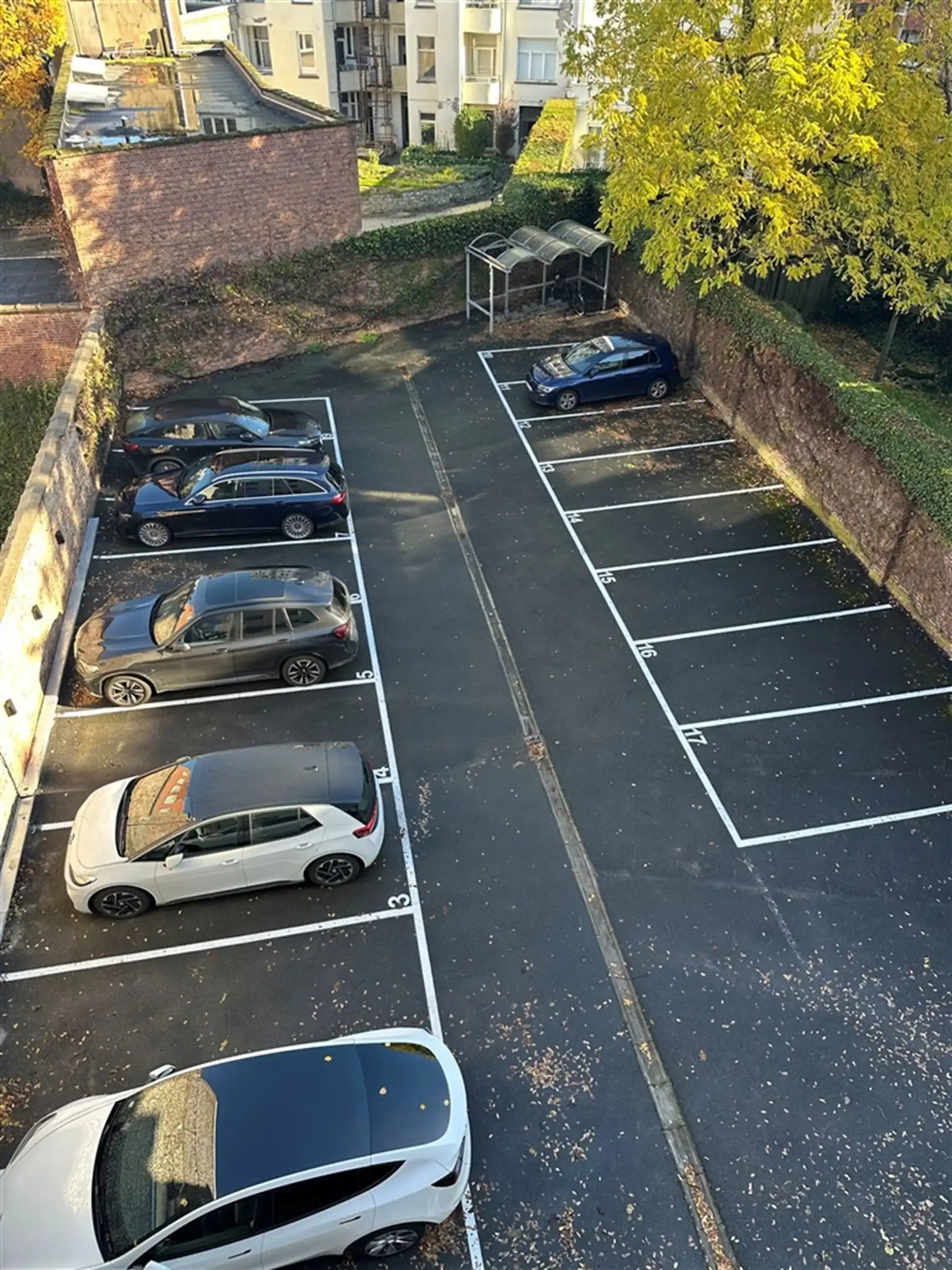 Kantoor op toplocatie met parkeerplaatsen centrum Kortrijk foto 7