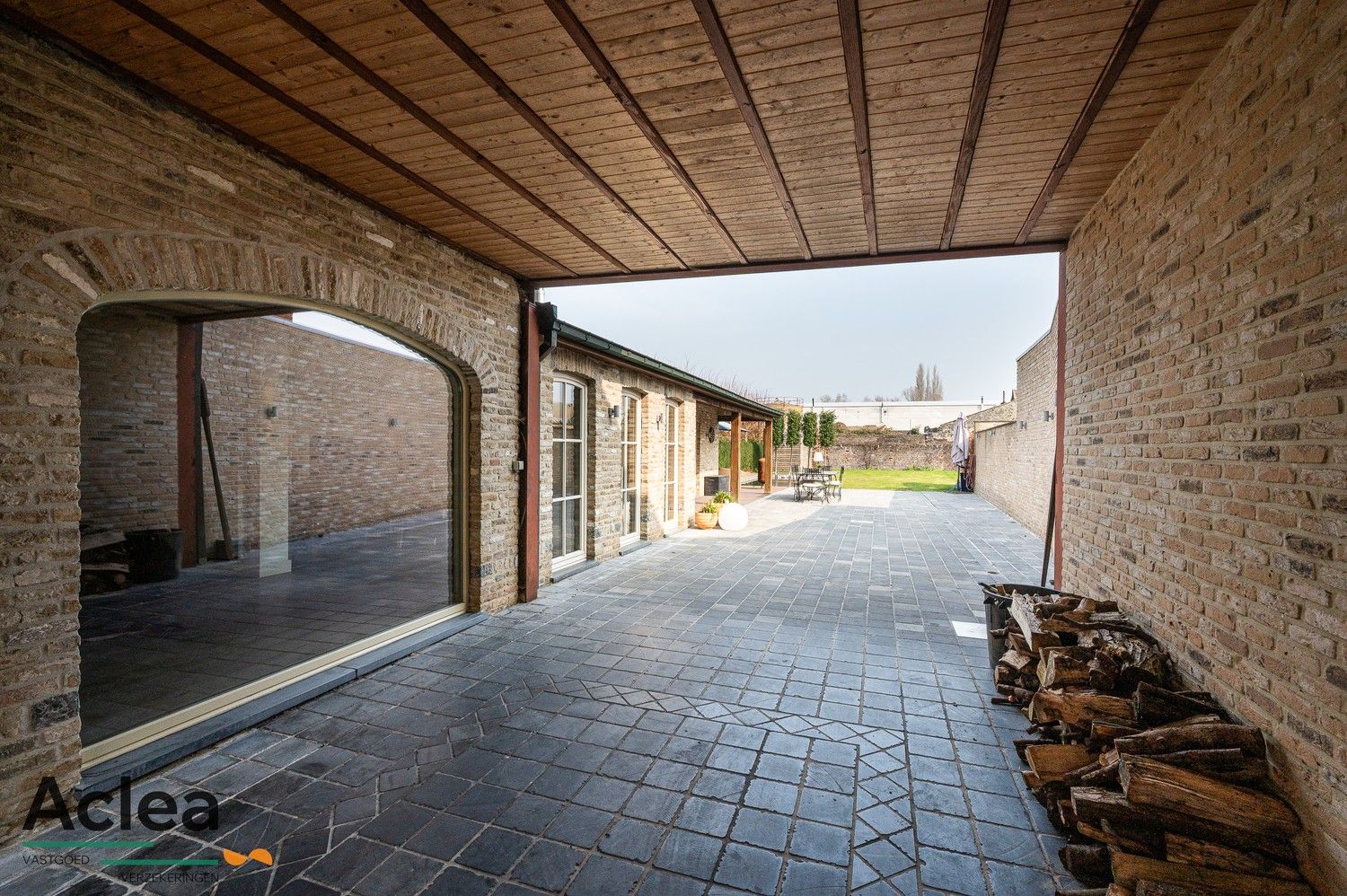 Verborgen parel in centrum Eeklo met zuiderse flair foto 5
