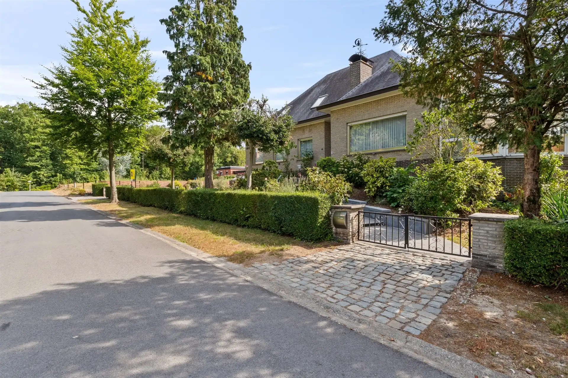 Riante villa op een mooie en rustige locatie. foto 25