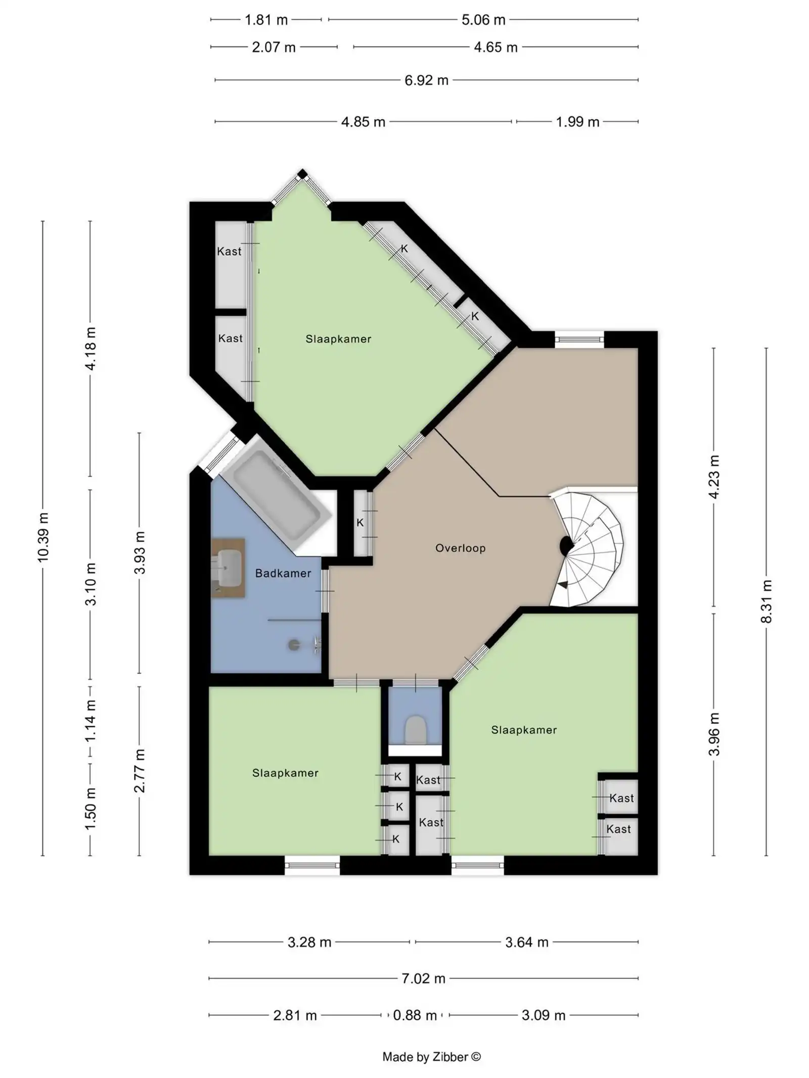 Lichtrijke en ruime 3-gevelwoning met tuin en dubbele garage foto 14
