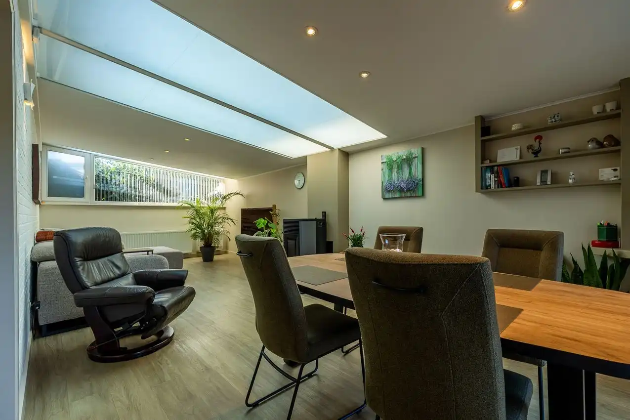 Gerenoveerde woning 3slk op rustige ligging foto 13