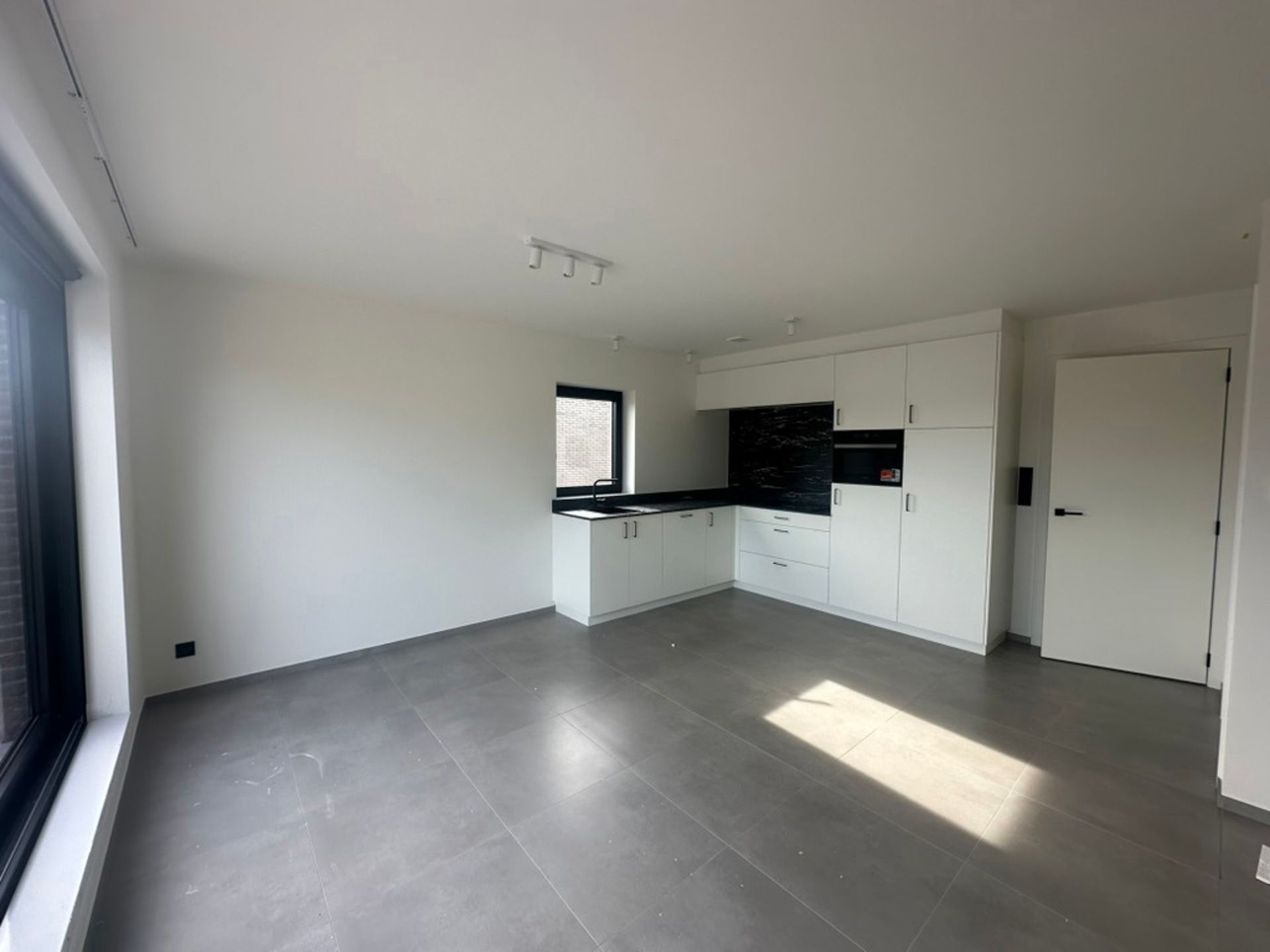 Appartement te huur foto 7