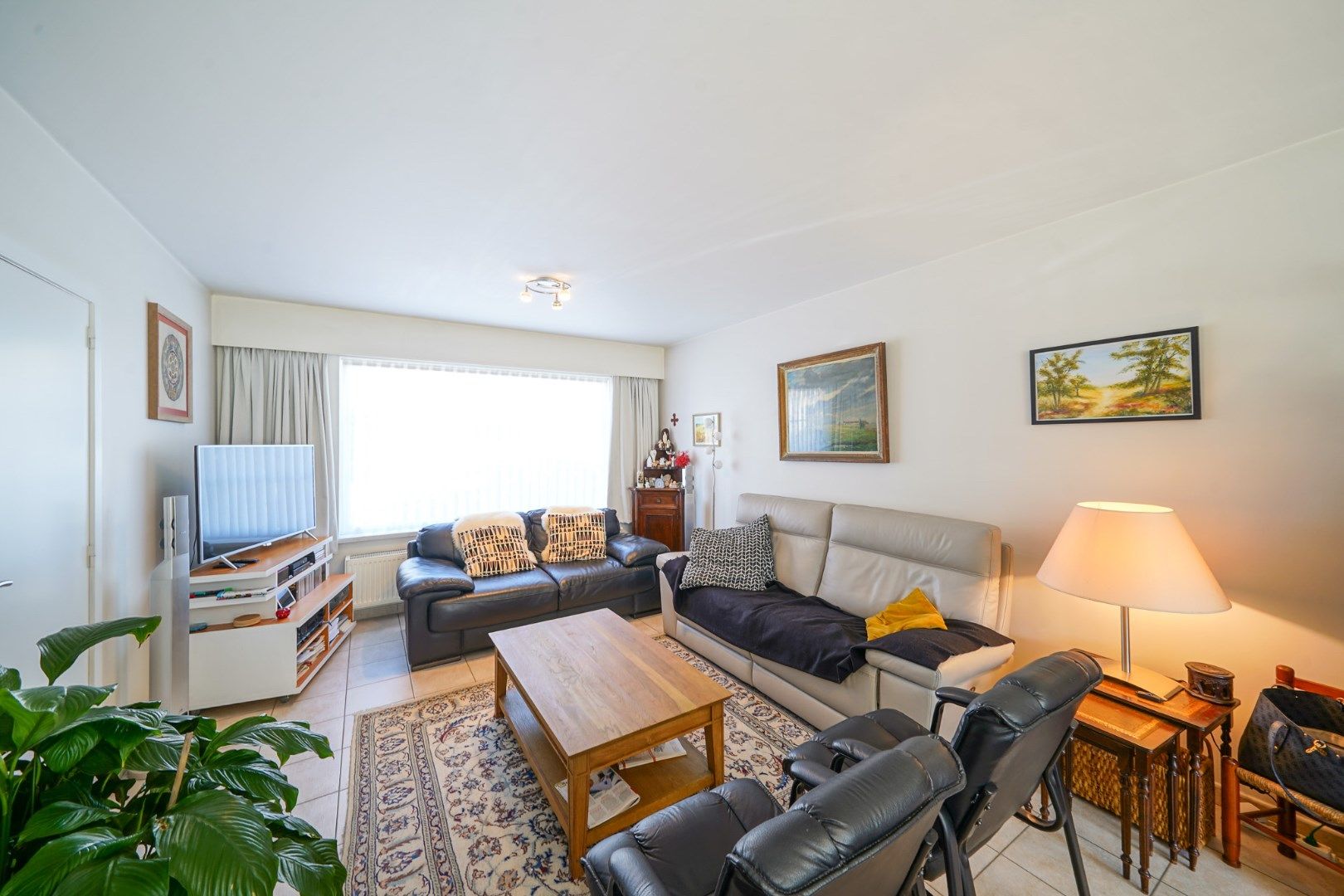  Instapklare woning met garage en zonnige tuin in Oostende (Konterdam) foto 4