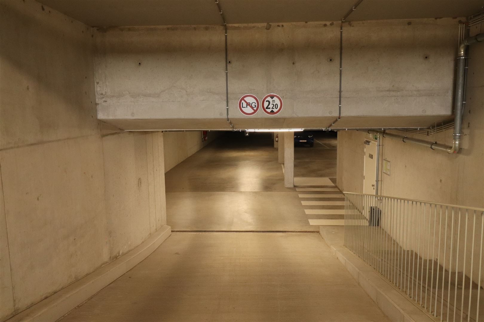 Dubbele ondergrondse staanplaats foto 4