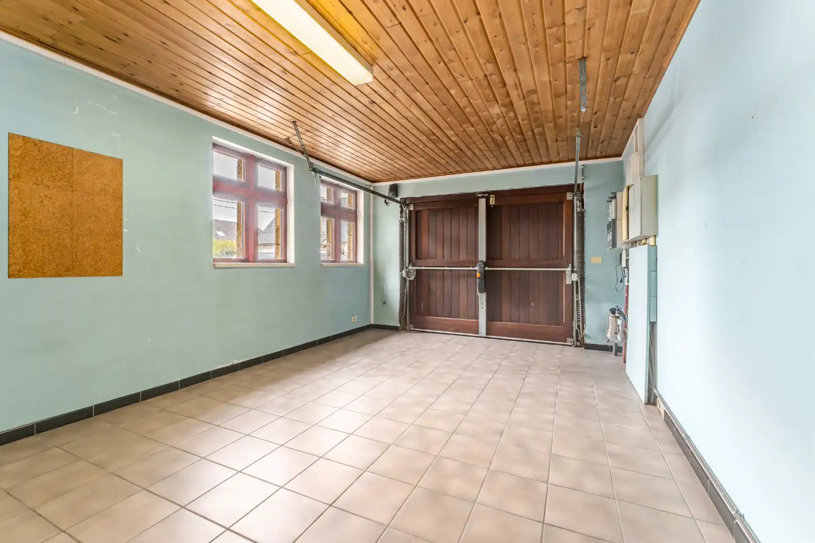 Karaktervolle halfopen woning op een riant perceel van 2.144 m² in Sint-Eloois Winkel! foto 19