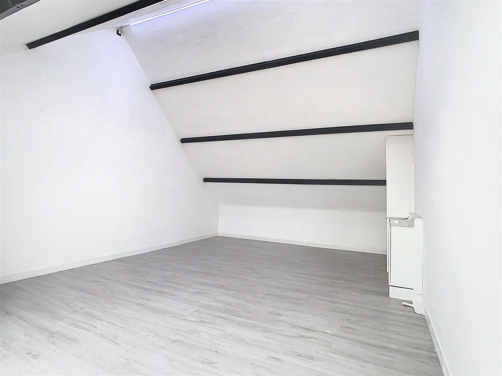 Volledig gerenoveerde stadswoning, 4 slpks, terras,1a 02ca foto 29