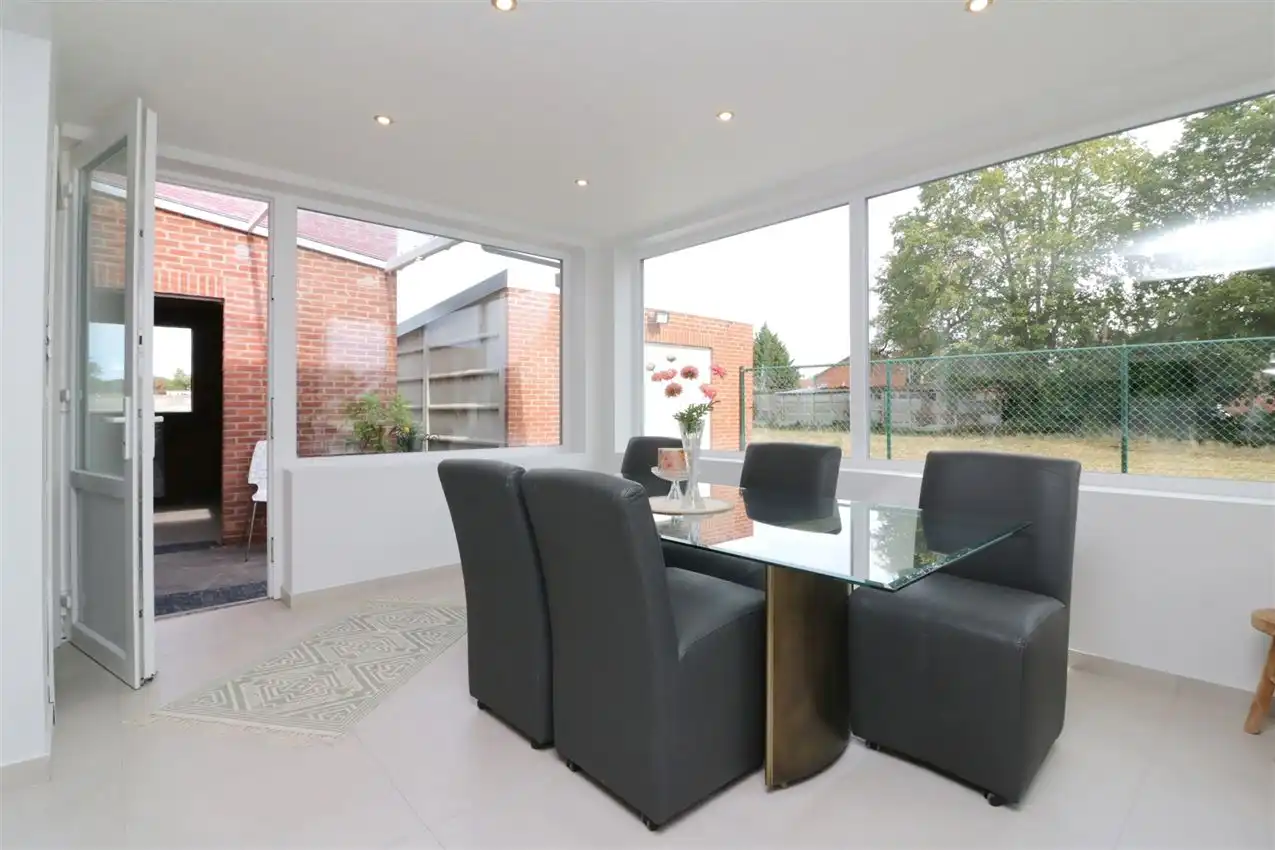 groene omgeving,, label c, fietsafstand station foto 10