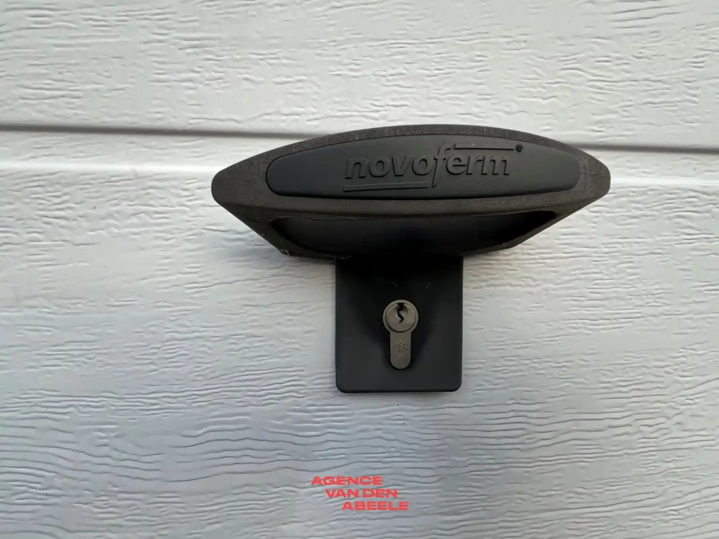 Ruime garagebox nabij de Gistelse Steenweg  foto 11