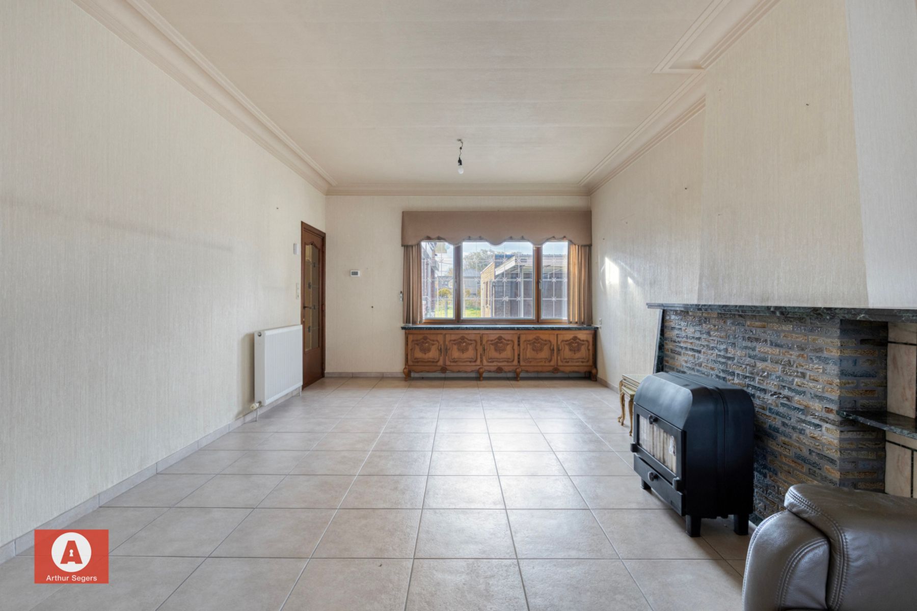 Gezinswoning mét karaktergevel & garage pal bij het centrum. foto 9