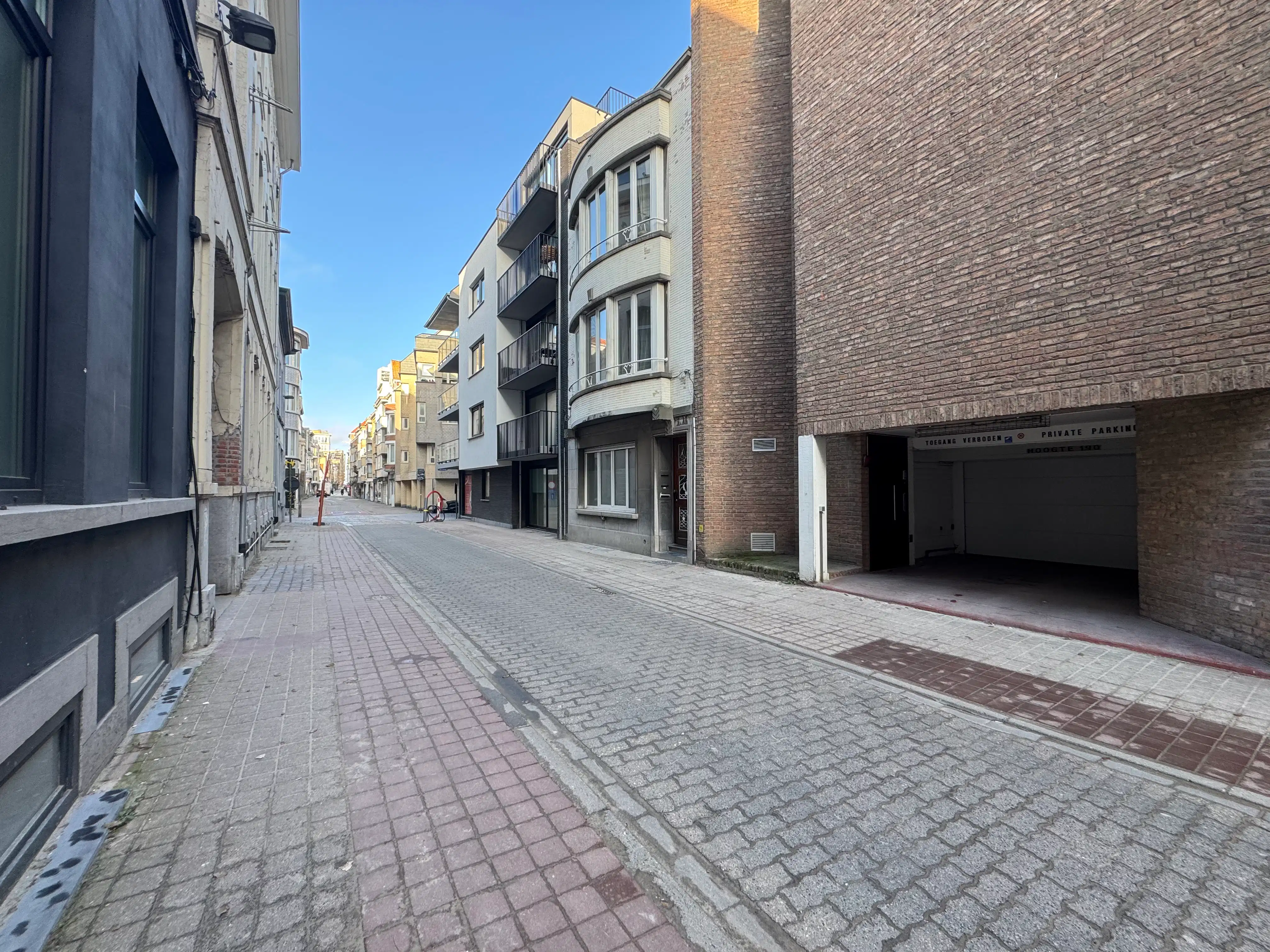 Autostaanplaats centrum Oostende foto 8