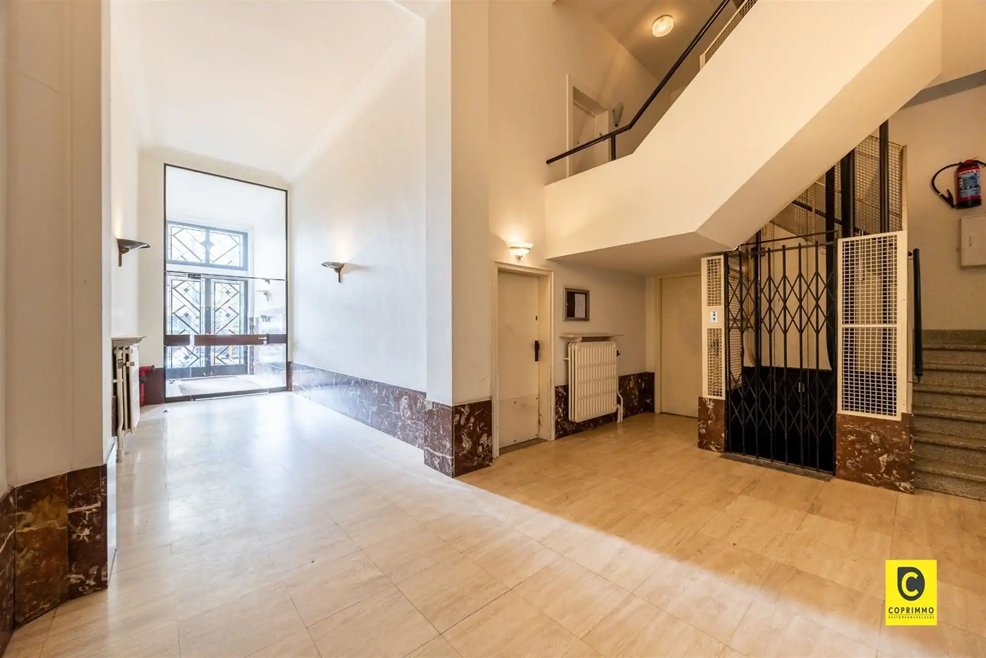 Charmant 3slpk dakappartement met terras en P foto 21