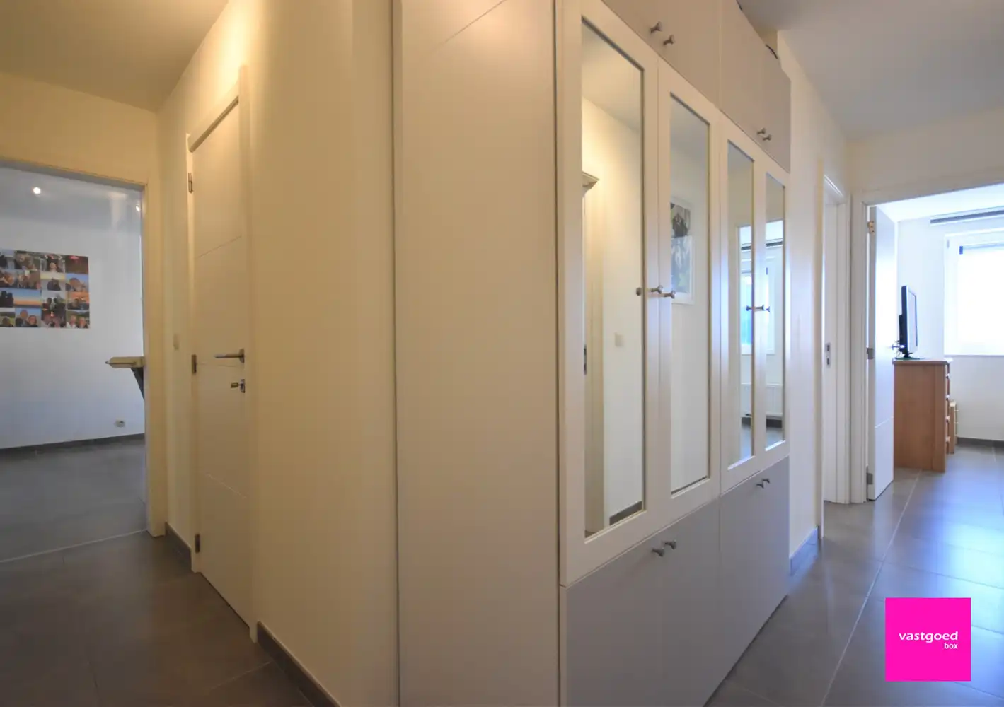 Stijlvol appartement met 2 slaapkamers, Oostende foto 13