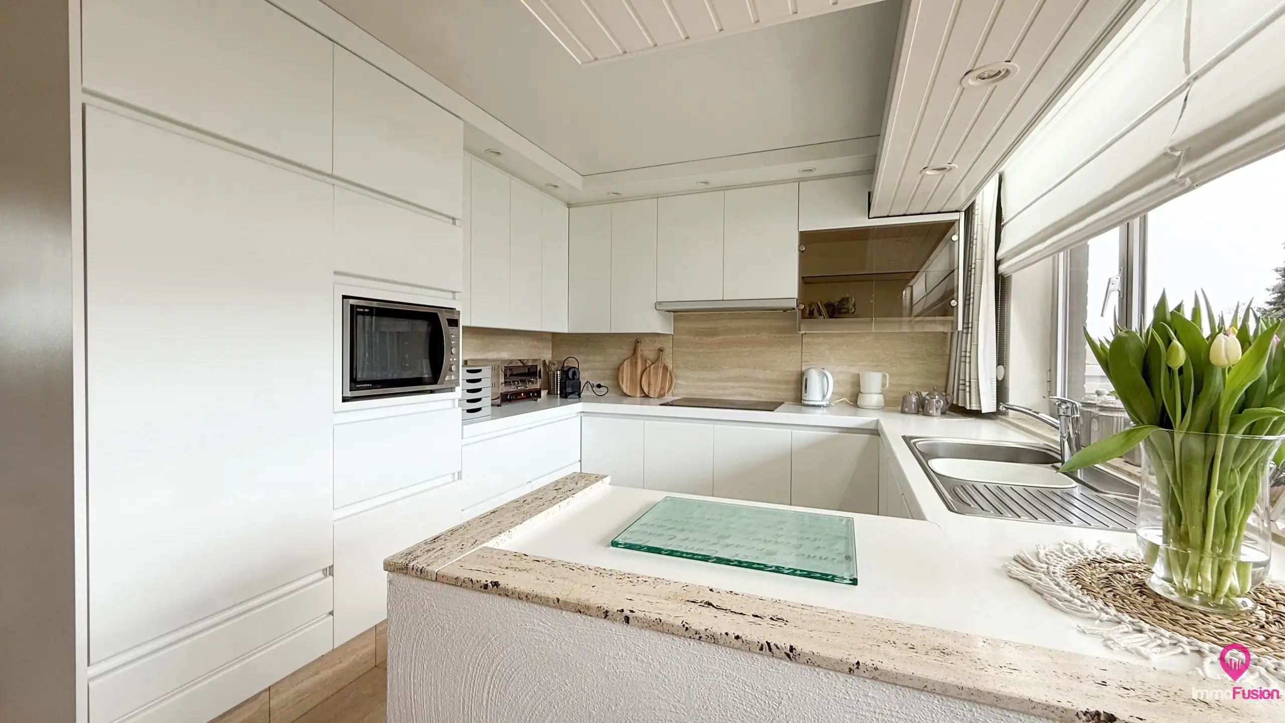 Woning met moderne keuken en grote bewoonbare oppervlakte! foto 13