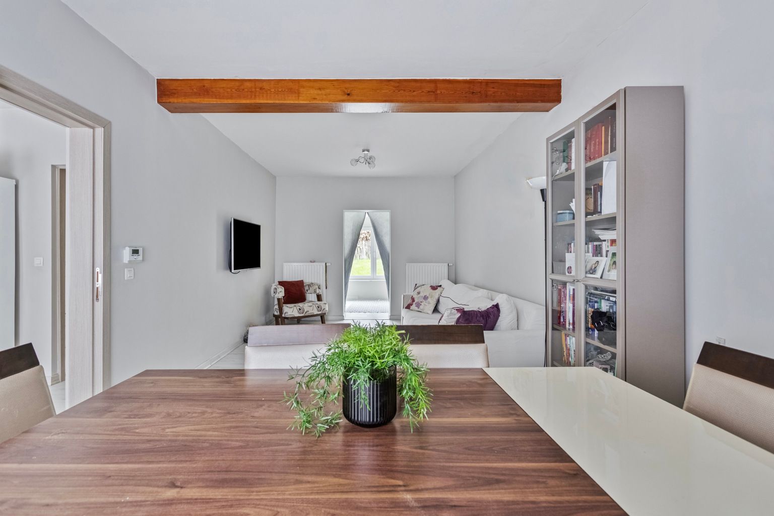 WONING MET TUIN IN HAASRODE foto 10