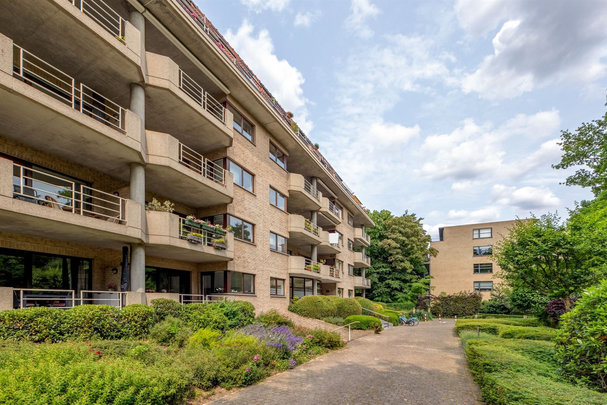 Instapklaar kantoor in het centrum van Schoten foto 25