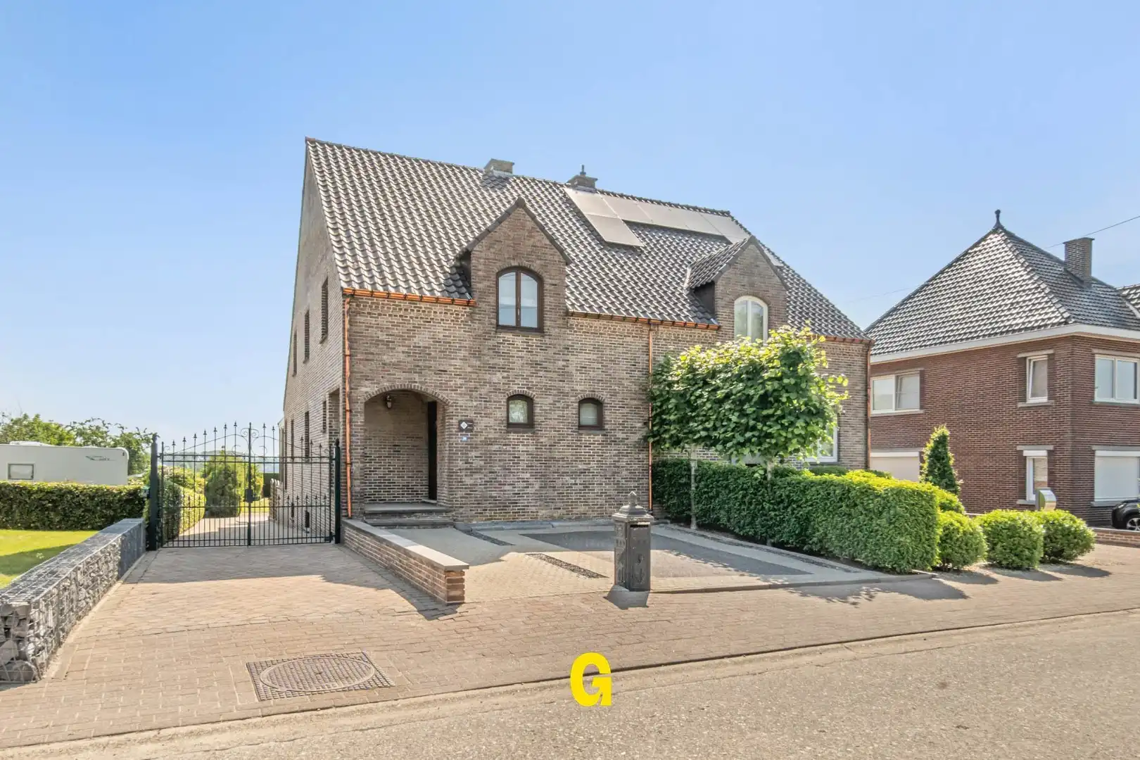 Degelijk gebouwde halfvrijstaande woning met tuin op 7a 68ca, met blijvend zicht op achterliggend groen foto 5