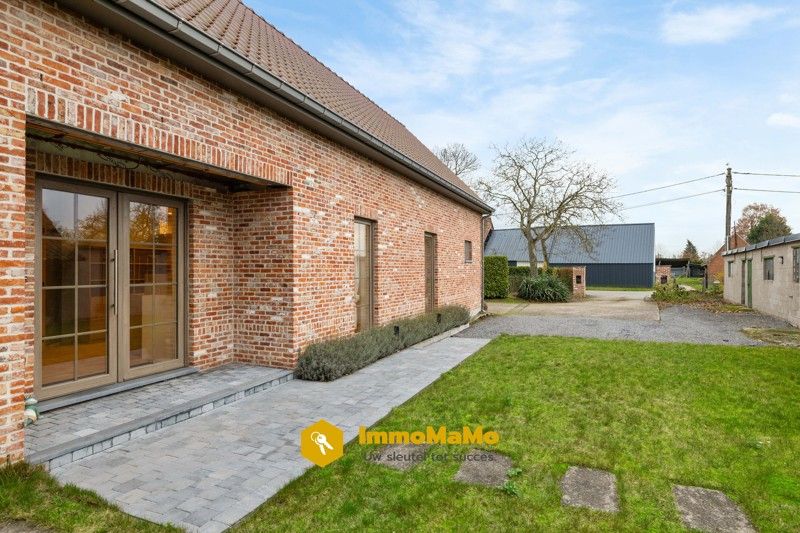 Polyvalente kantoor- of praktijkruimte te huur in Beervelde foto 2