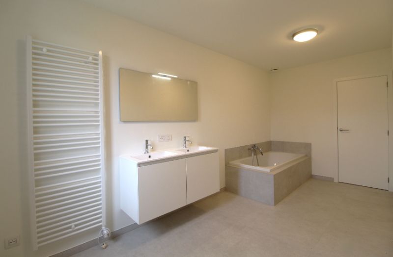 Zeer energiezuinige nieuwbouwwoning te Roeselare foto 10