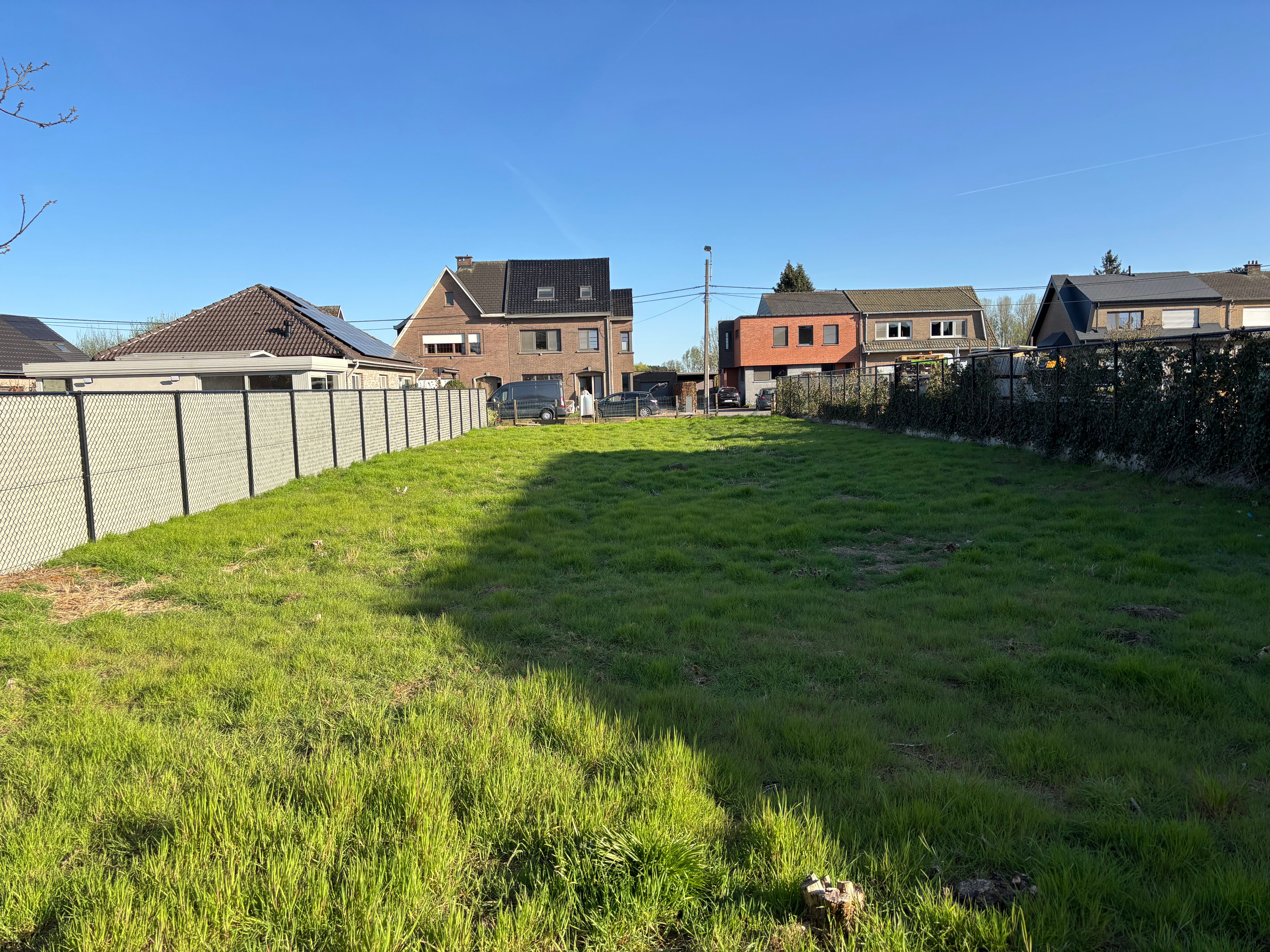 BOUWGROND VOOR OPEN BEBOUWING - 699 m² foto 2