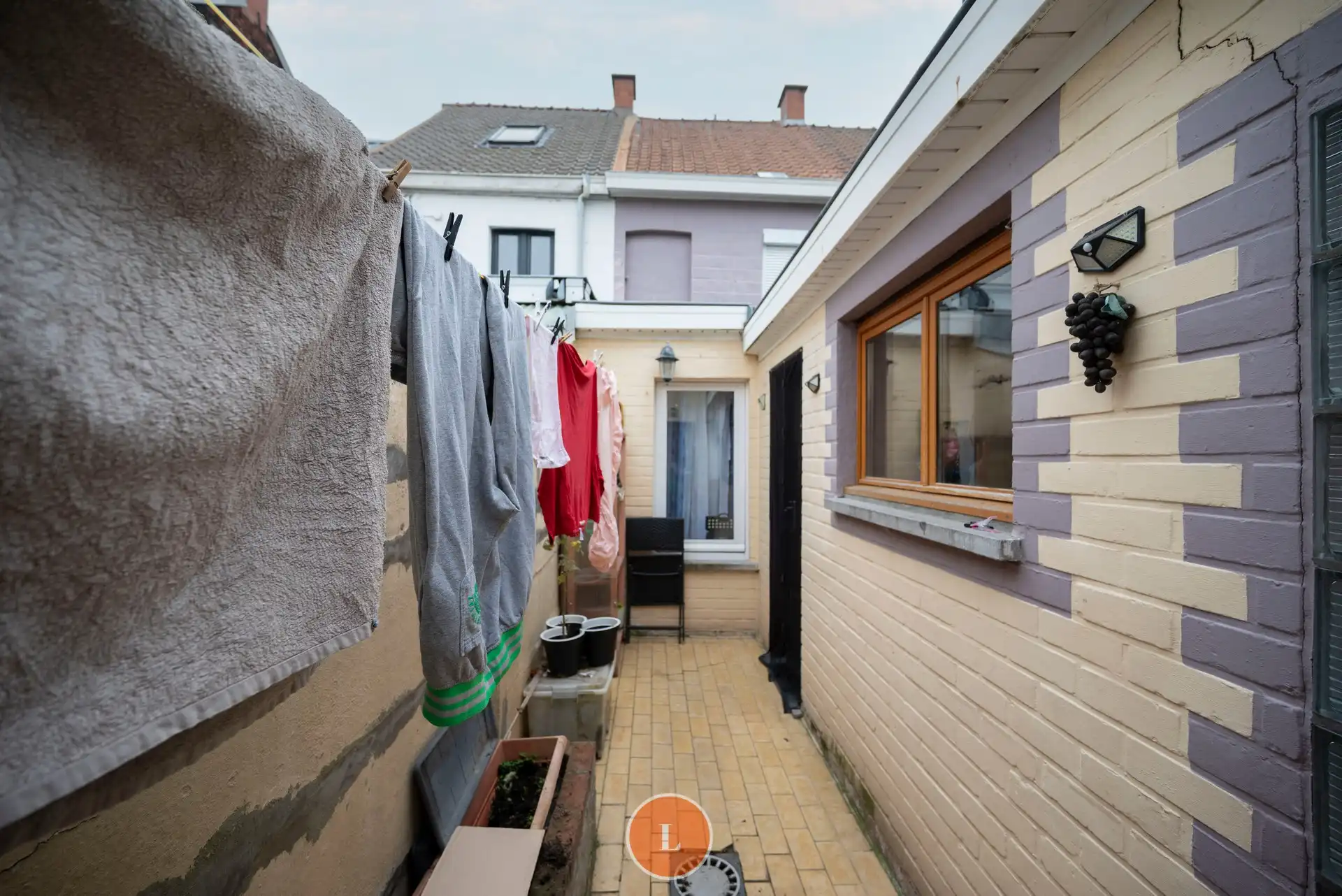 Starterswoning in het centrum van Menen foto 6