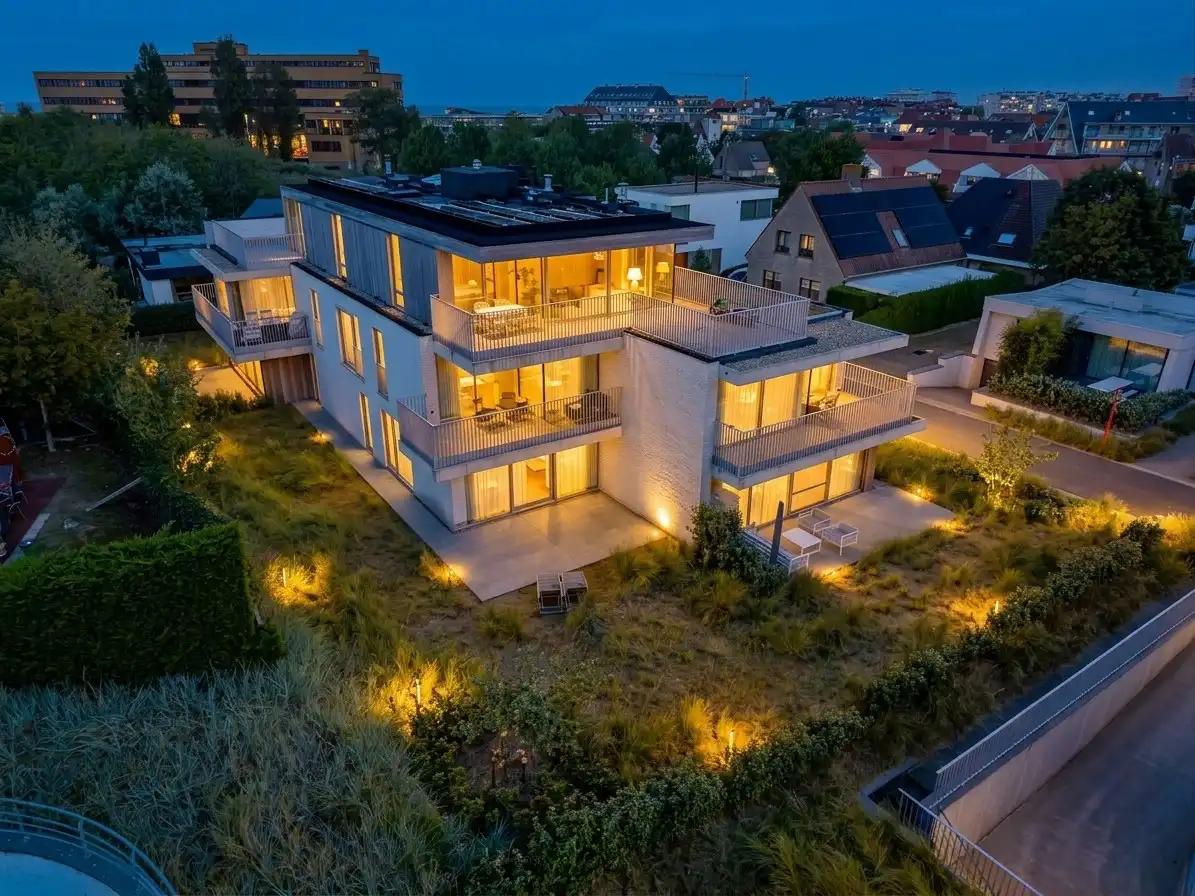 Luxe appartement in Sint André Oostduinkerke foto {{pictureIndex}}