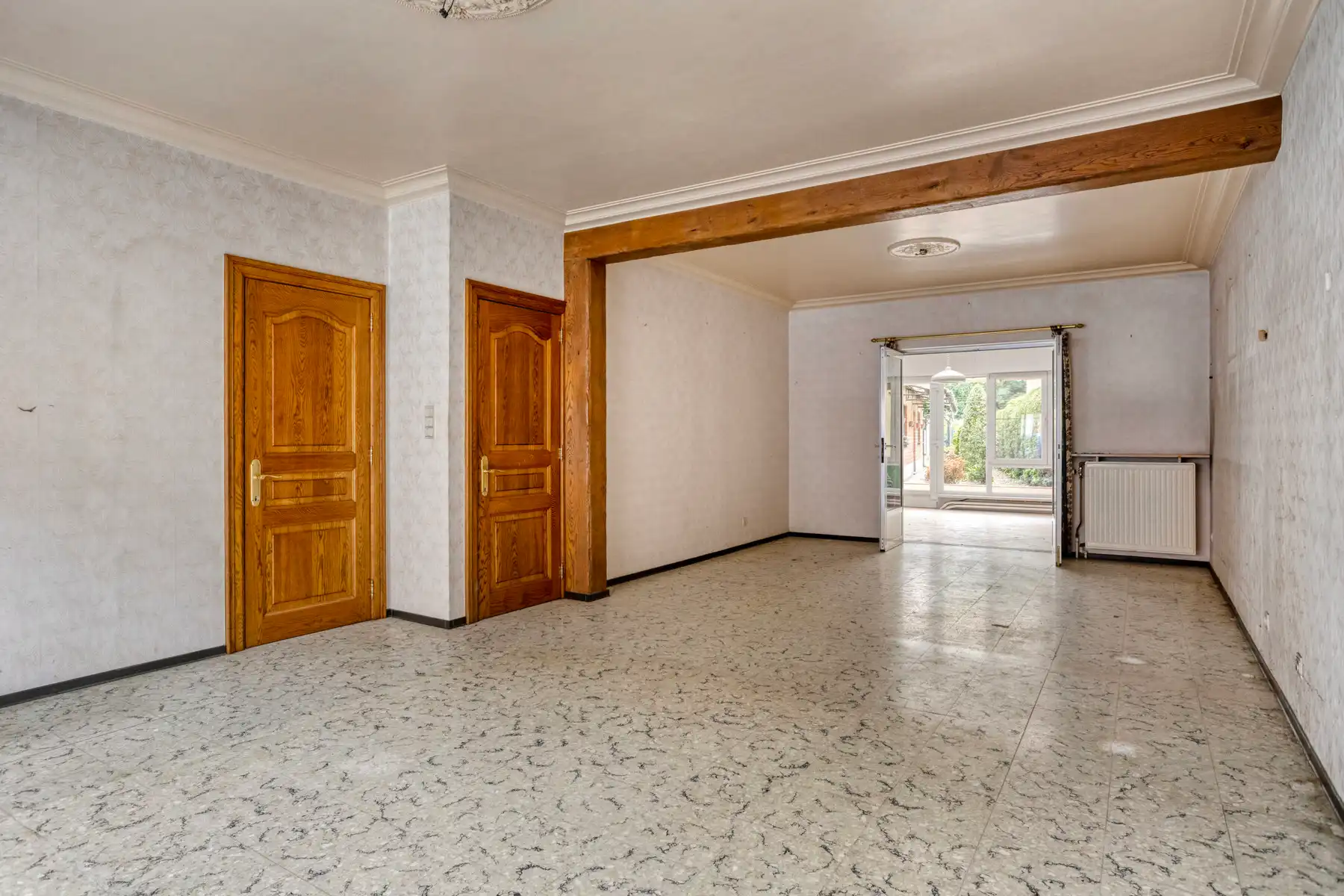 Solide woonst met vergunde loods 450 m2 + atelier (65 m²)  foto 9