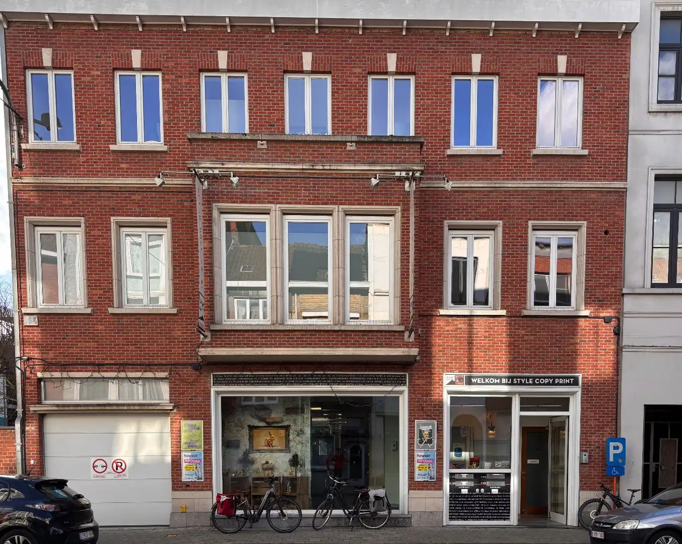 Strategisch gelegen kantoorruimte (48m²) nabij de rechtbank en het station. foto 4