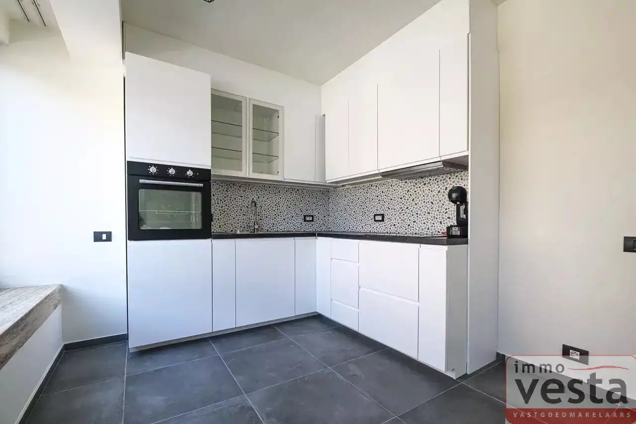 Appartement te huur in Sint-Truiden met 3 slaapkamers foto 7