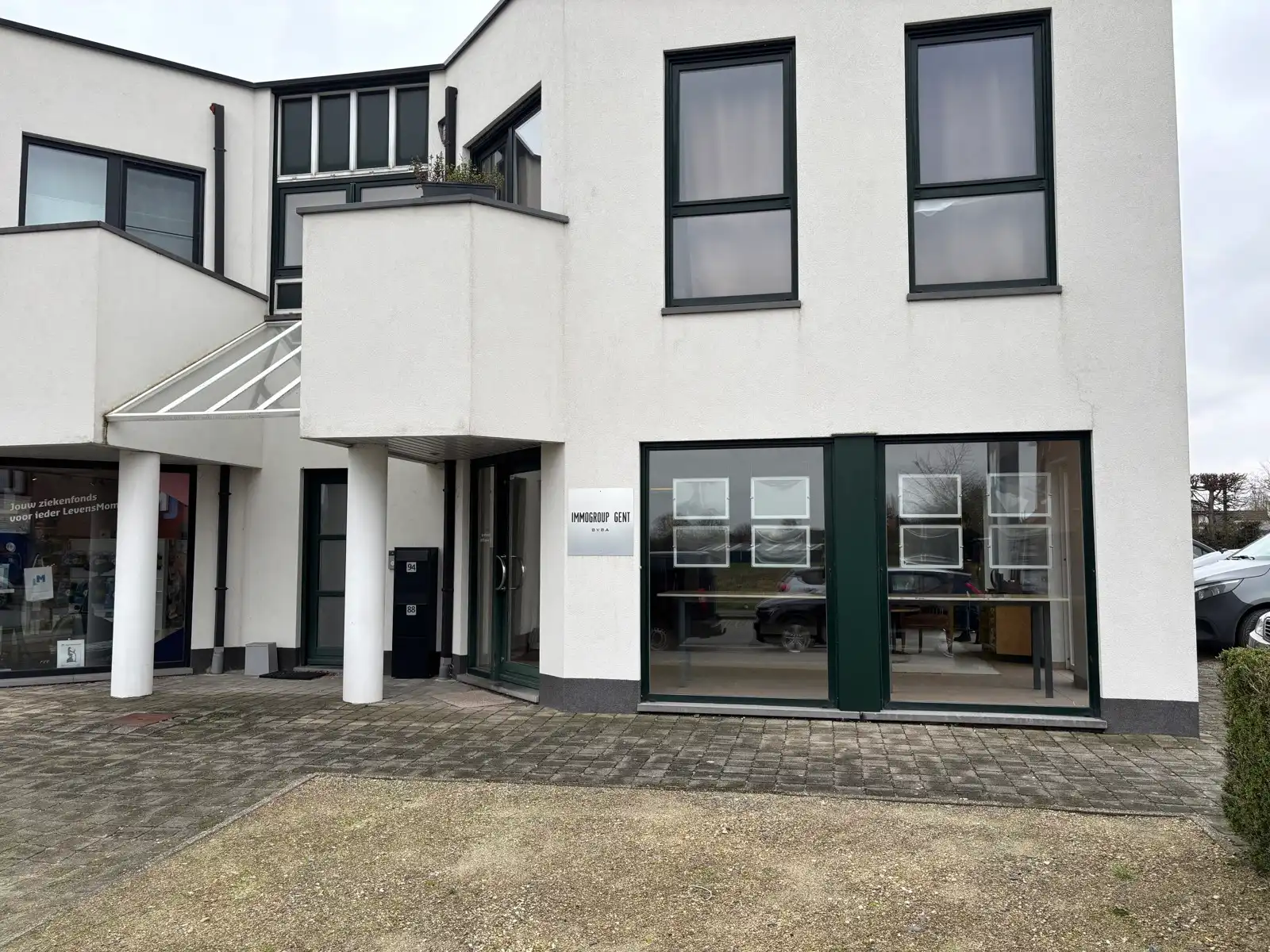 Instapklaar handelspand met topligging in Drongen foto 2