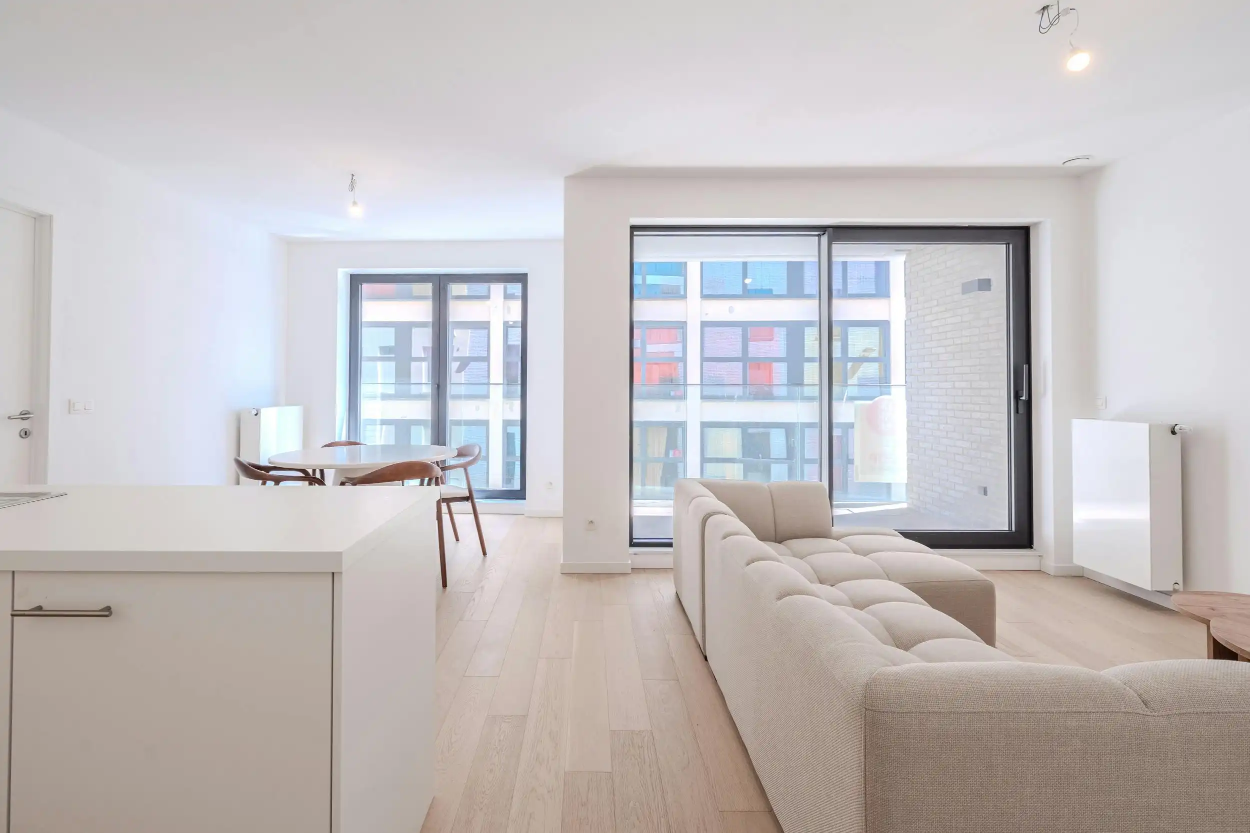 Prachtig één-slaapkamerappartement vlakbij zee te Oostende foto 4
