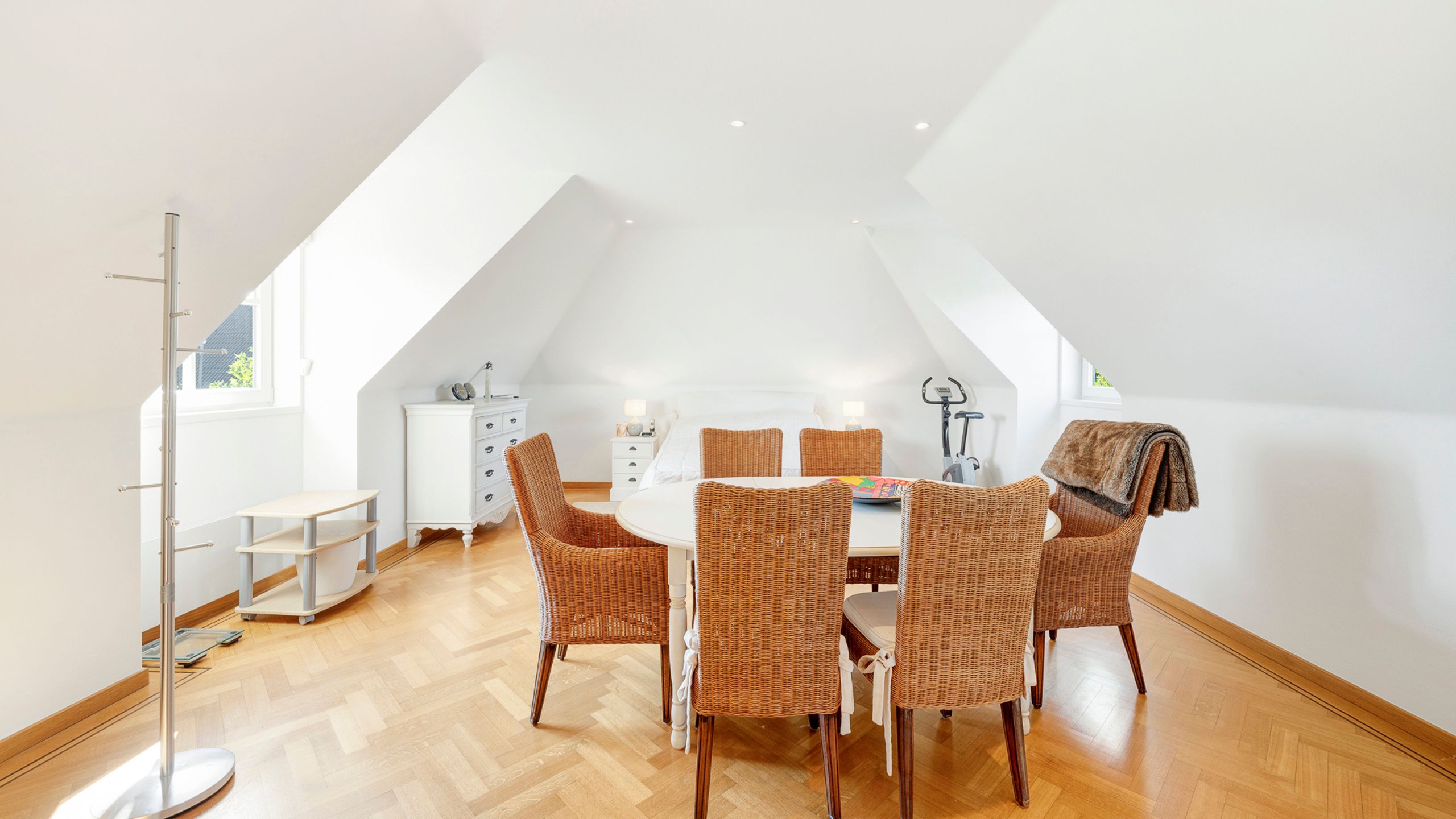 Alleenstaande villa in een rustige, residentiële wijk... foto 36