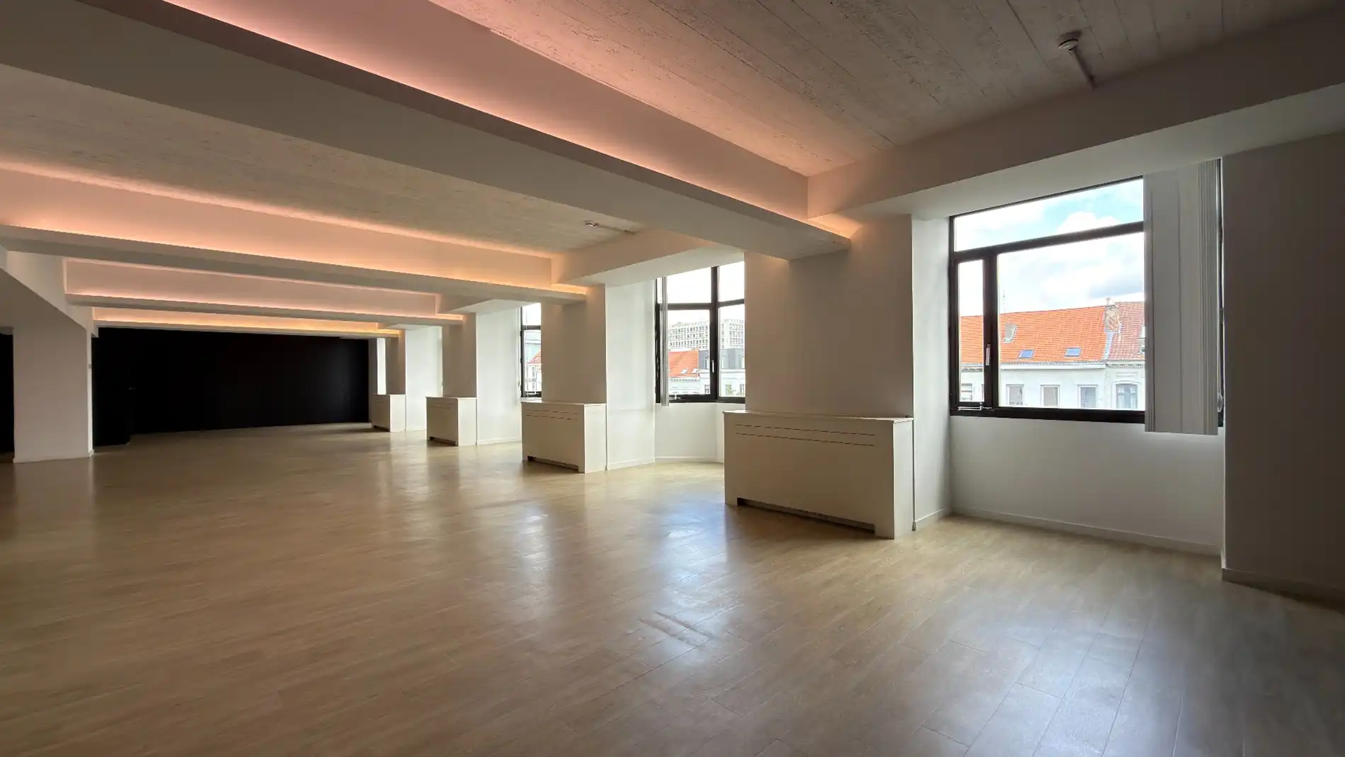 Kantoor te huur te Antwerpen in Deco Building foto 3